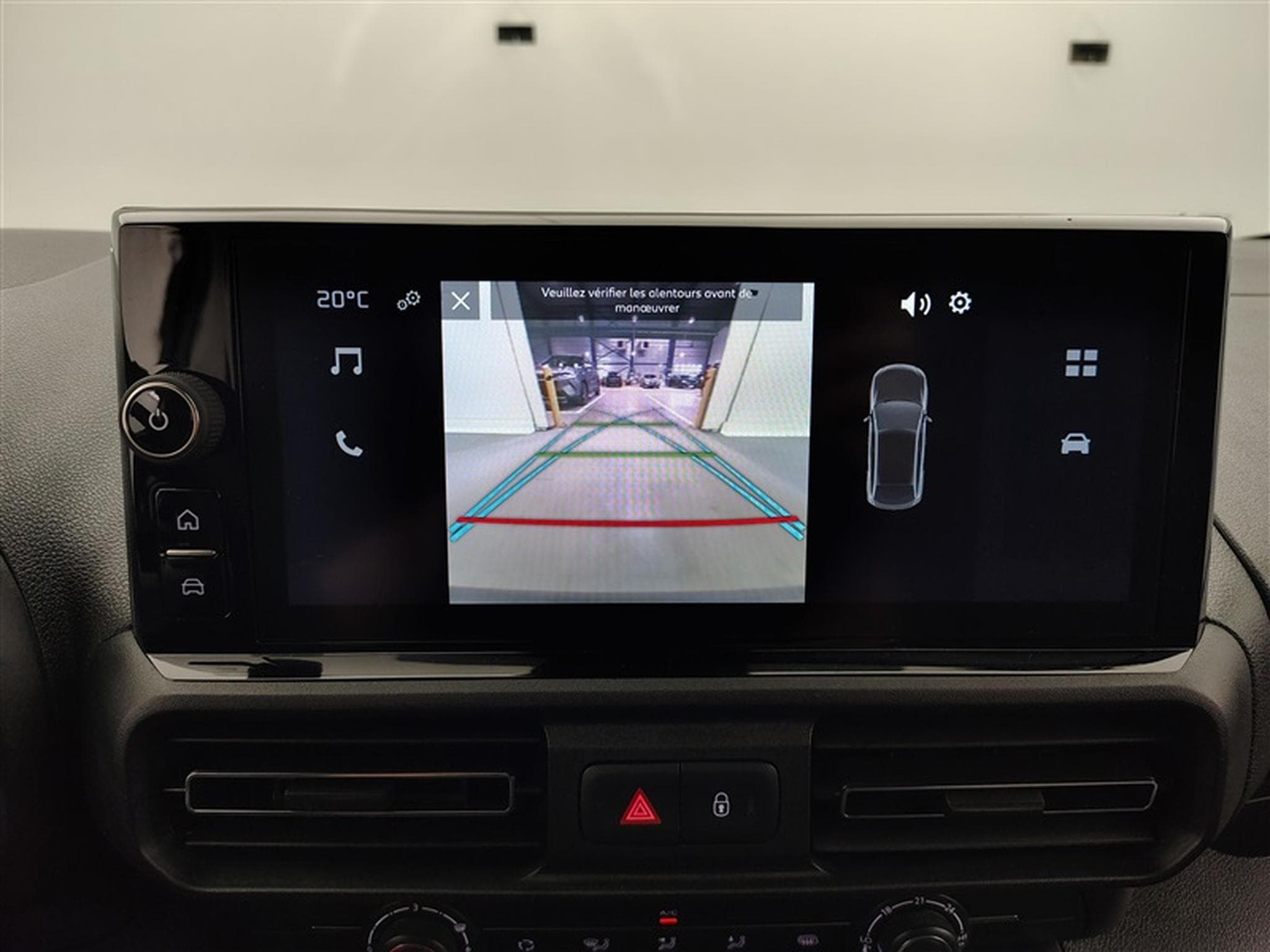 Citroën Berlingo 1.5 BlueHDi 100cv M 3pl. CARPLAY / CAMERA (2026) - Photo 18
