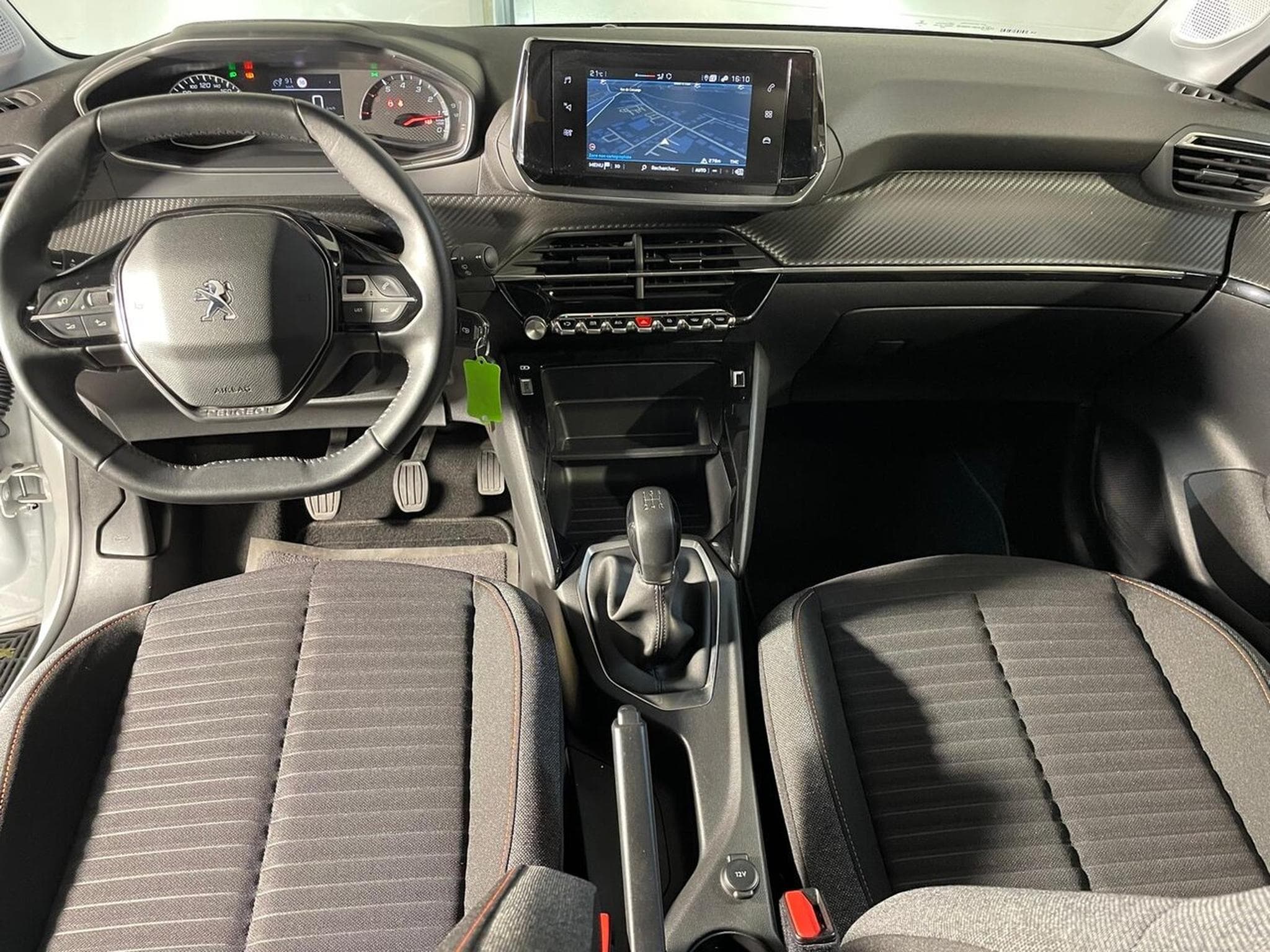 Peugeot 208 1.2 ESSENCE 75 ACTIVE CARPLAY (2022) - Photo 3