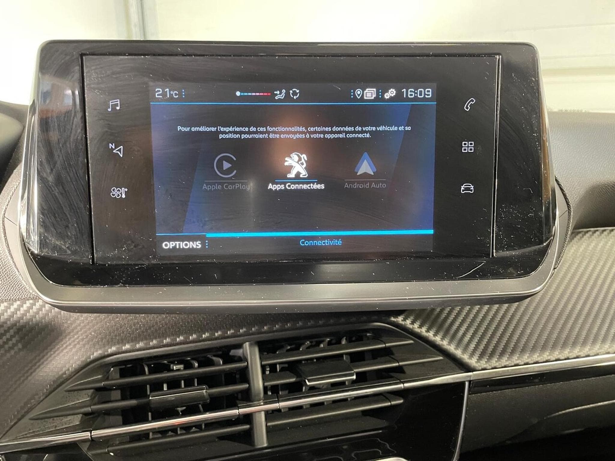 Peugeot 208 1.2 ESSENCE 75 ACTIVE CARPLAY (2022) - Photo 5
