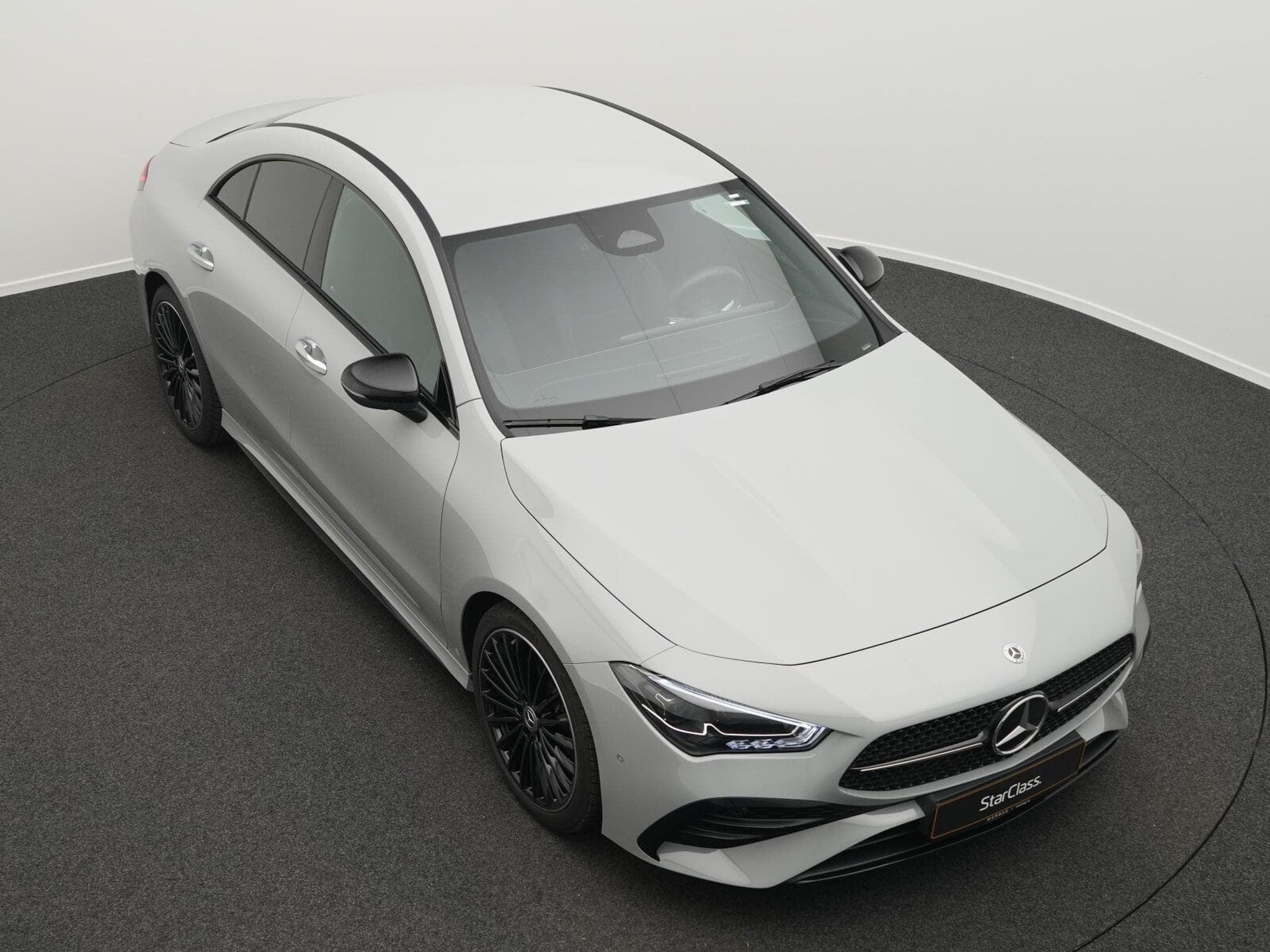 Mercedes CLA 200 d AMG-Line Cpe Multi+Kamera+Night+19" (2025) - Foto 12