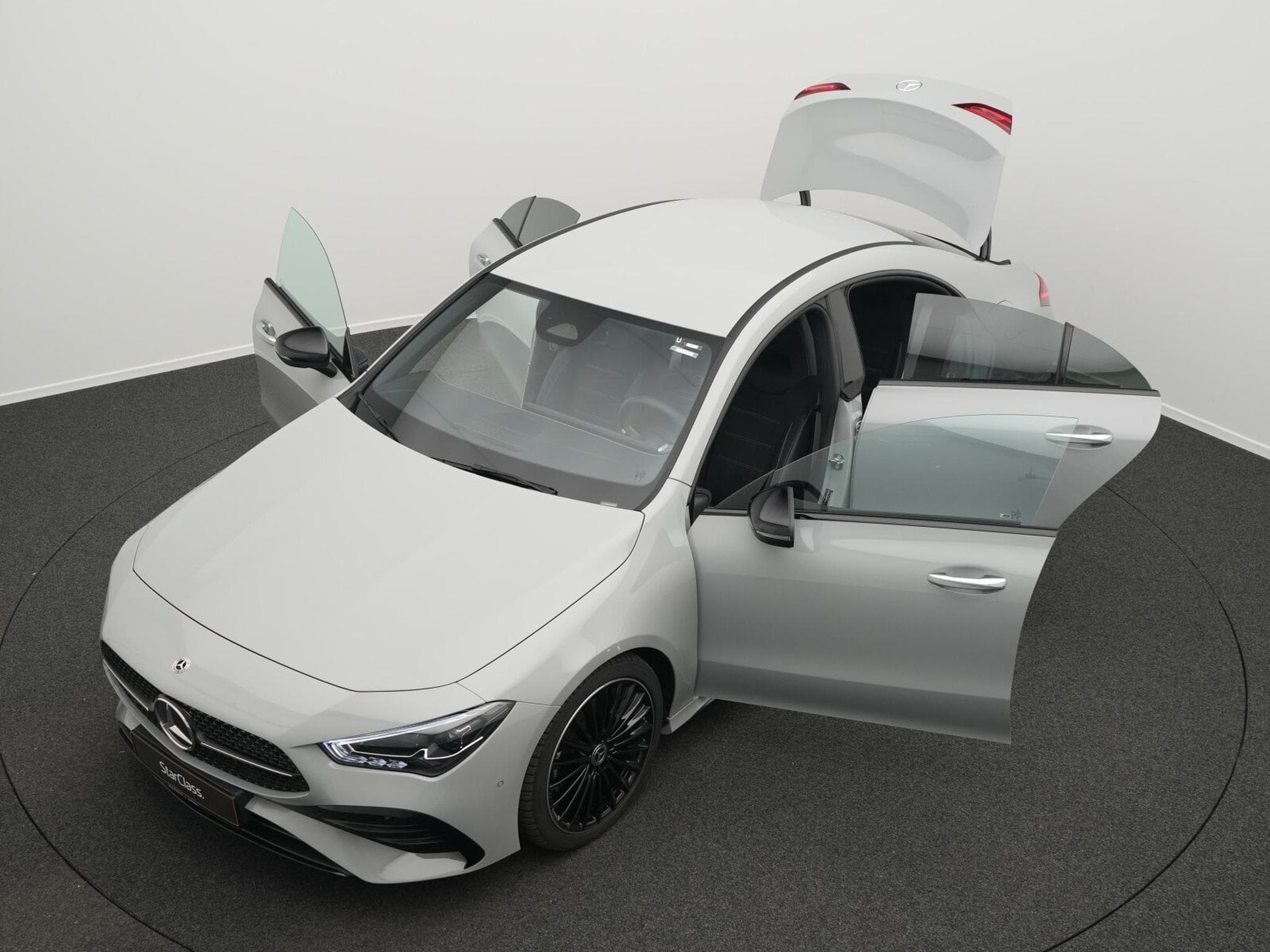 Mercedes CLA 200 d AMG-Line Cpe Multi+Kamera+Night+19" (2025) - Foto 14