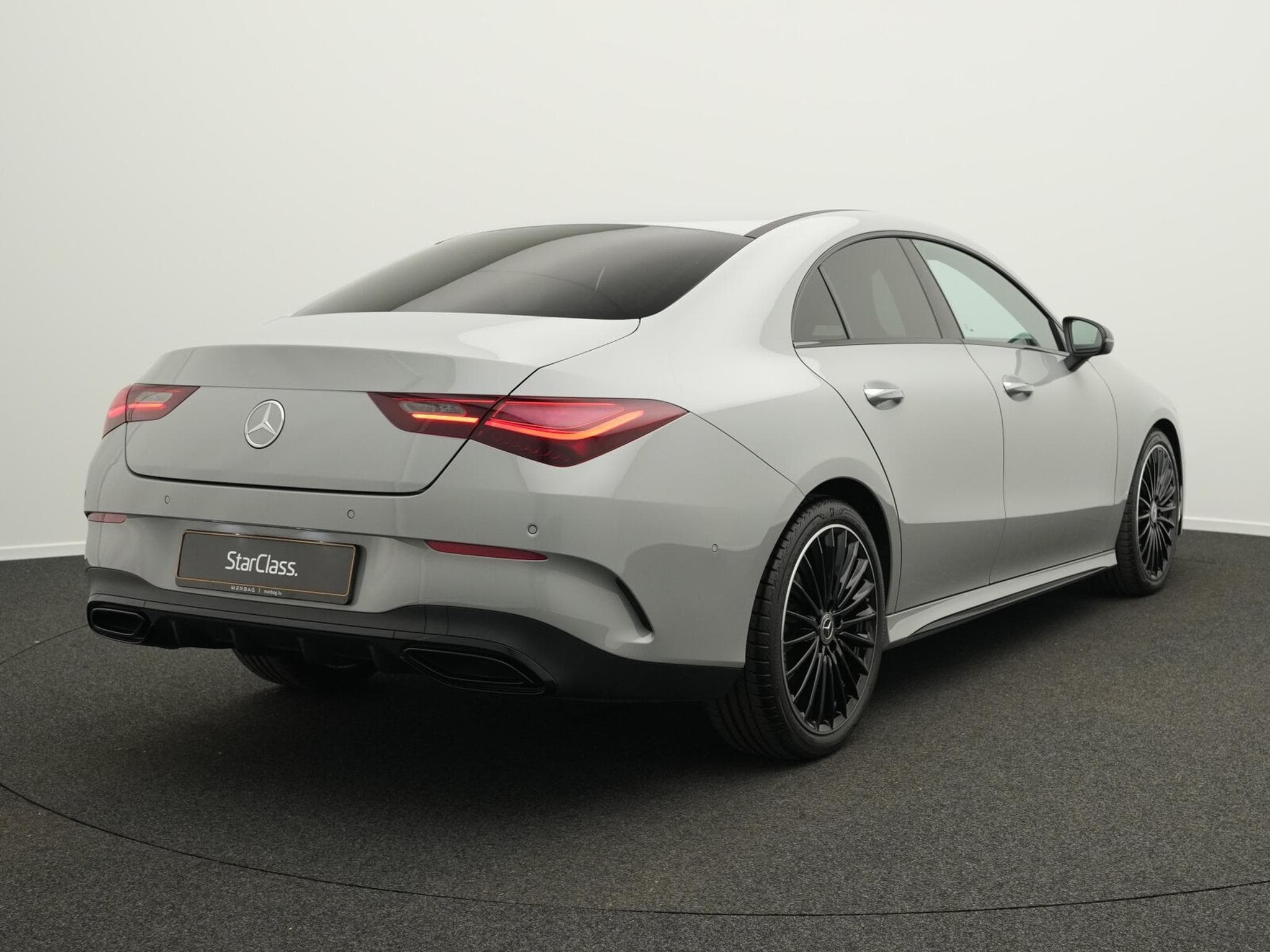 Mercedes CLA 200 d AMG-Line Cpe Multi+Kamera+Night+19" (2025) - Photo 3