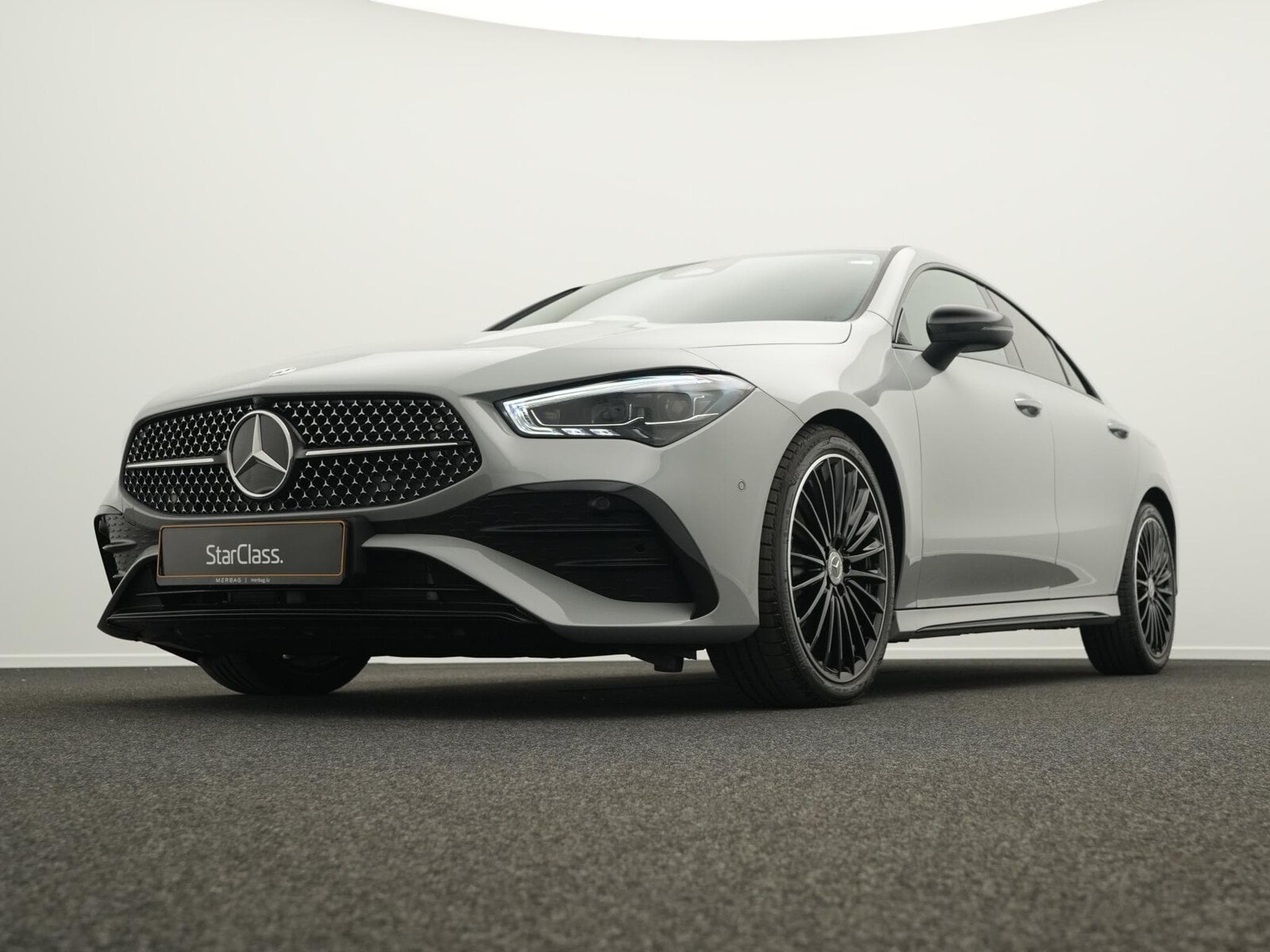 Mercedes CLA 200 d AMG-Line Cpe Multi+Kamera+Night+19" (2025) - Photo 10