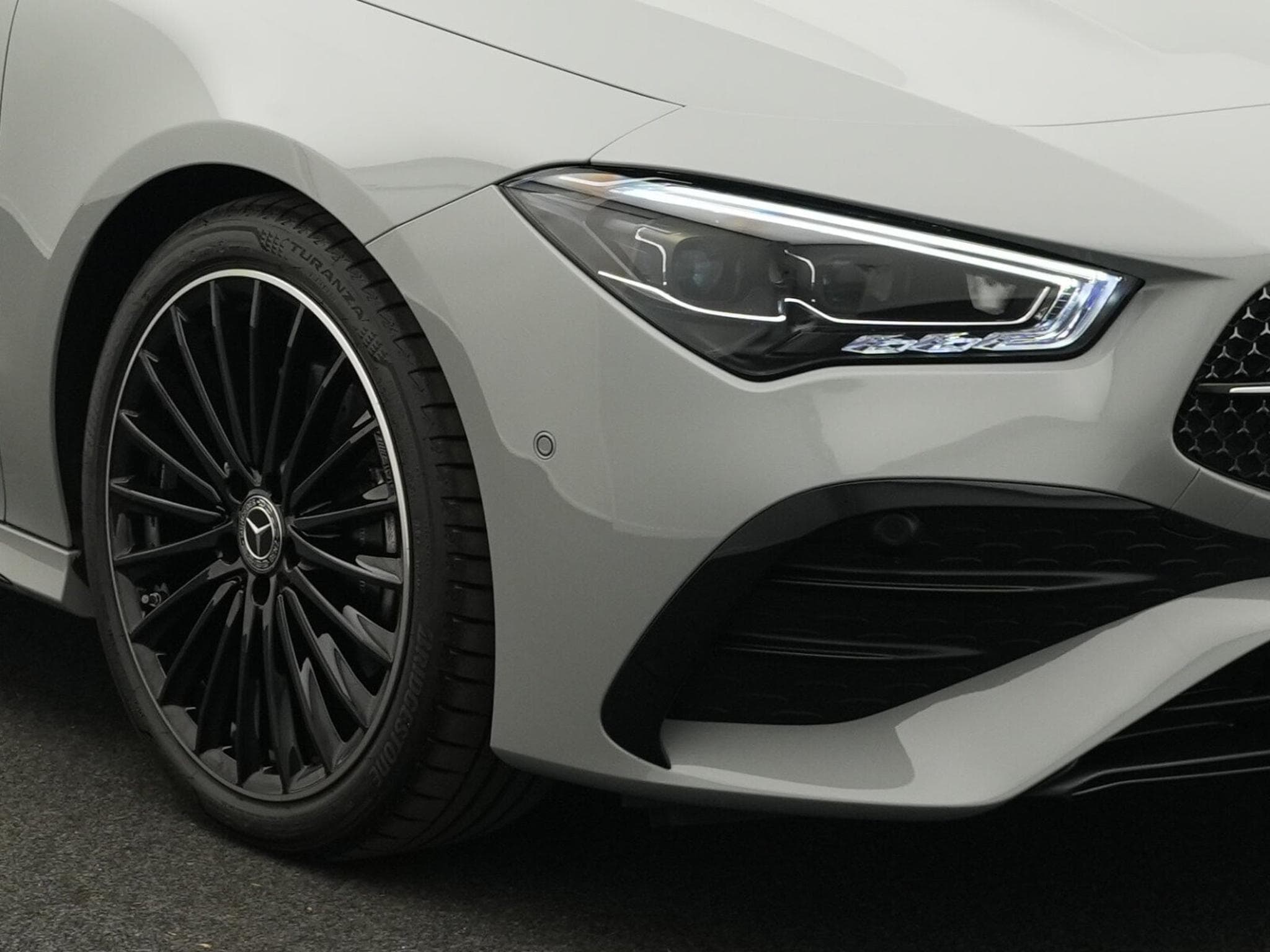 Mercedes CLA 200 d AMG-Line Cpe Multi+Kamera+Night+19" (2025) - Photo 9