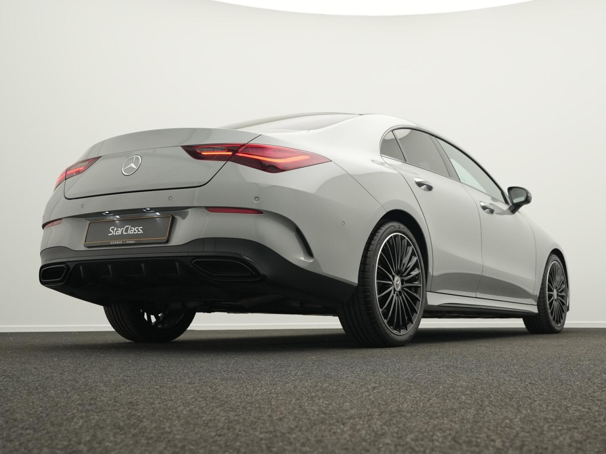 Mercedes CLA 200 d AMG-Line Cpe Multi+Kamera+Night+19" (2025) - Photo 11