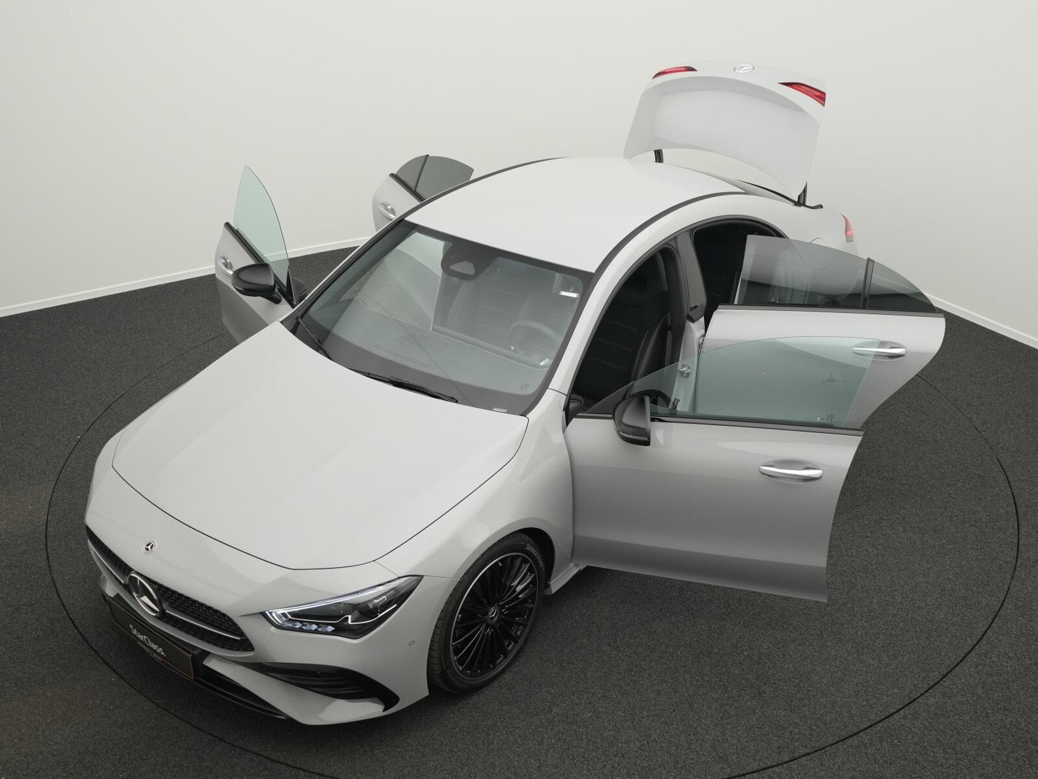 Mercedes CLA 200 d AMG-Line Cpe Multi+Kamera+Night+19" (2025) - Photo 14
