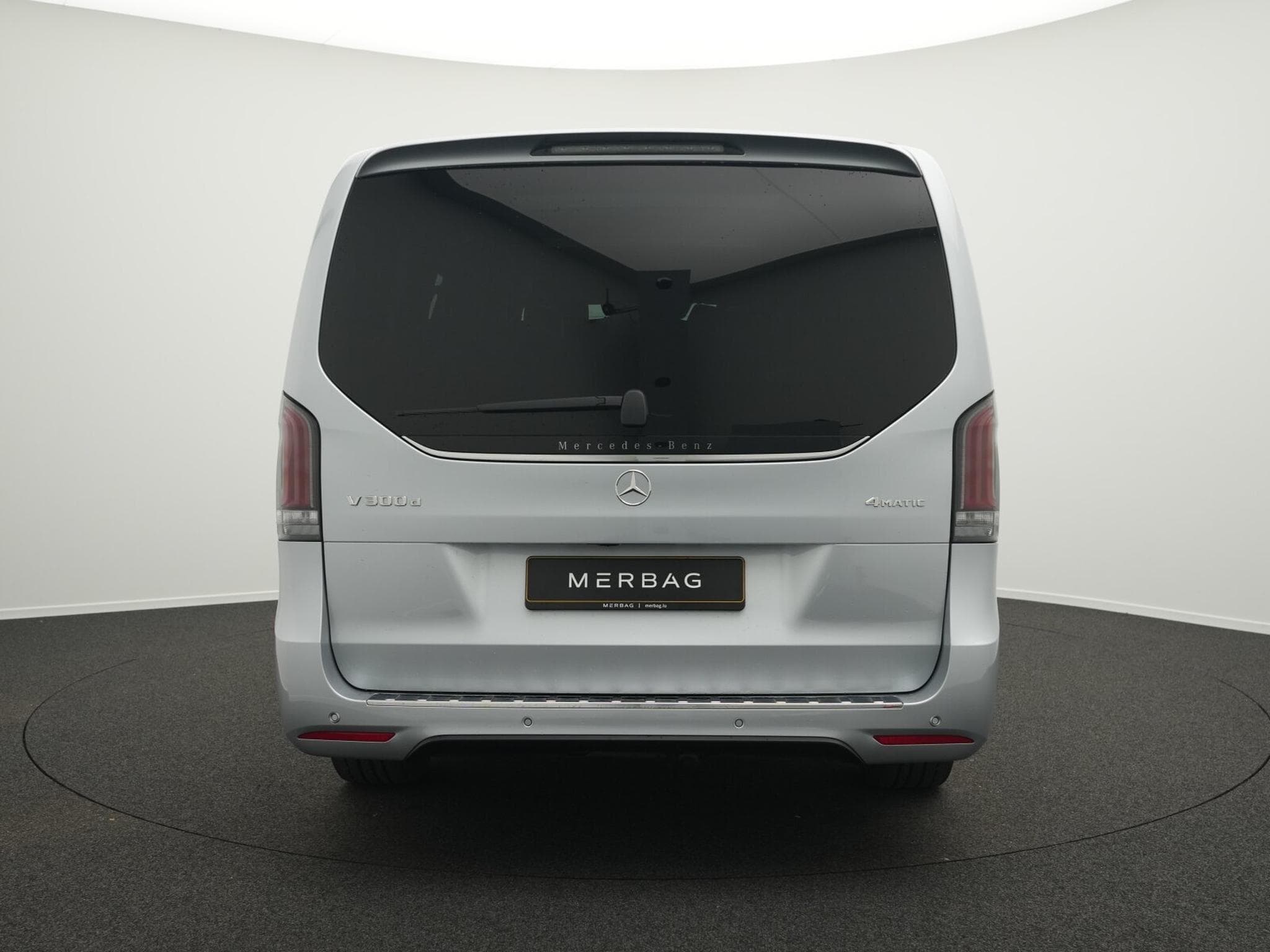 Mercedes V d 4MATIC EXCLUSIVE Lang (2026) - Photo 4
