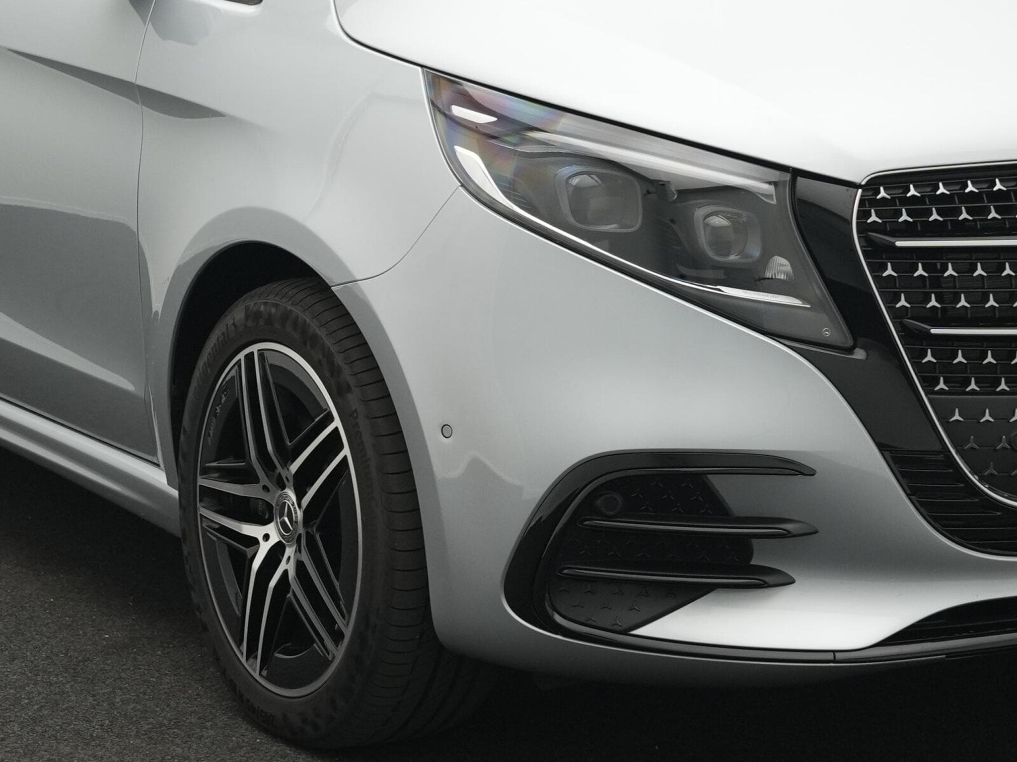 Mercedes V d 4MATIC EXCLUSIVE Lang (2026) - Photo 7