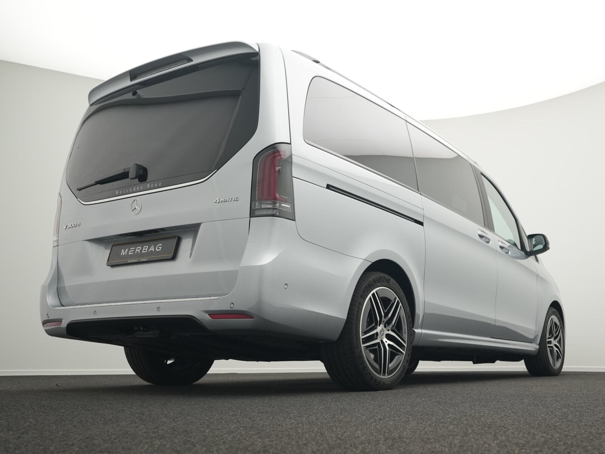 Mercedes V d 4MATIC EXCLUSIVE Lang (2026) - Photo 9