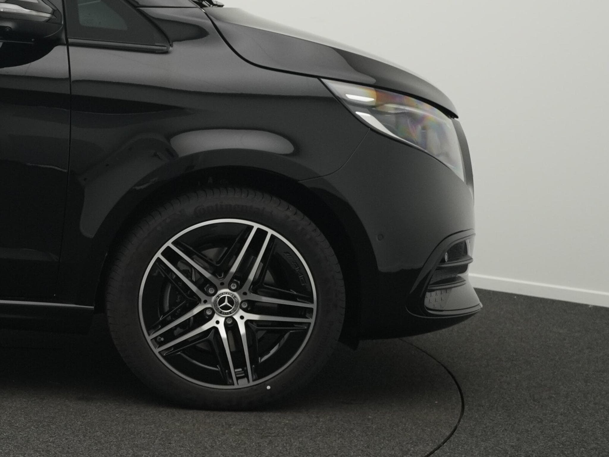 Mercedes V d 4MATIC EXCLUSIVE Lang (2026) - Photo 6