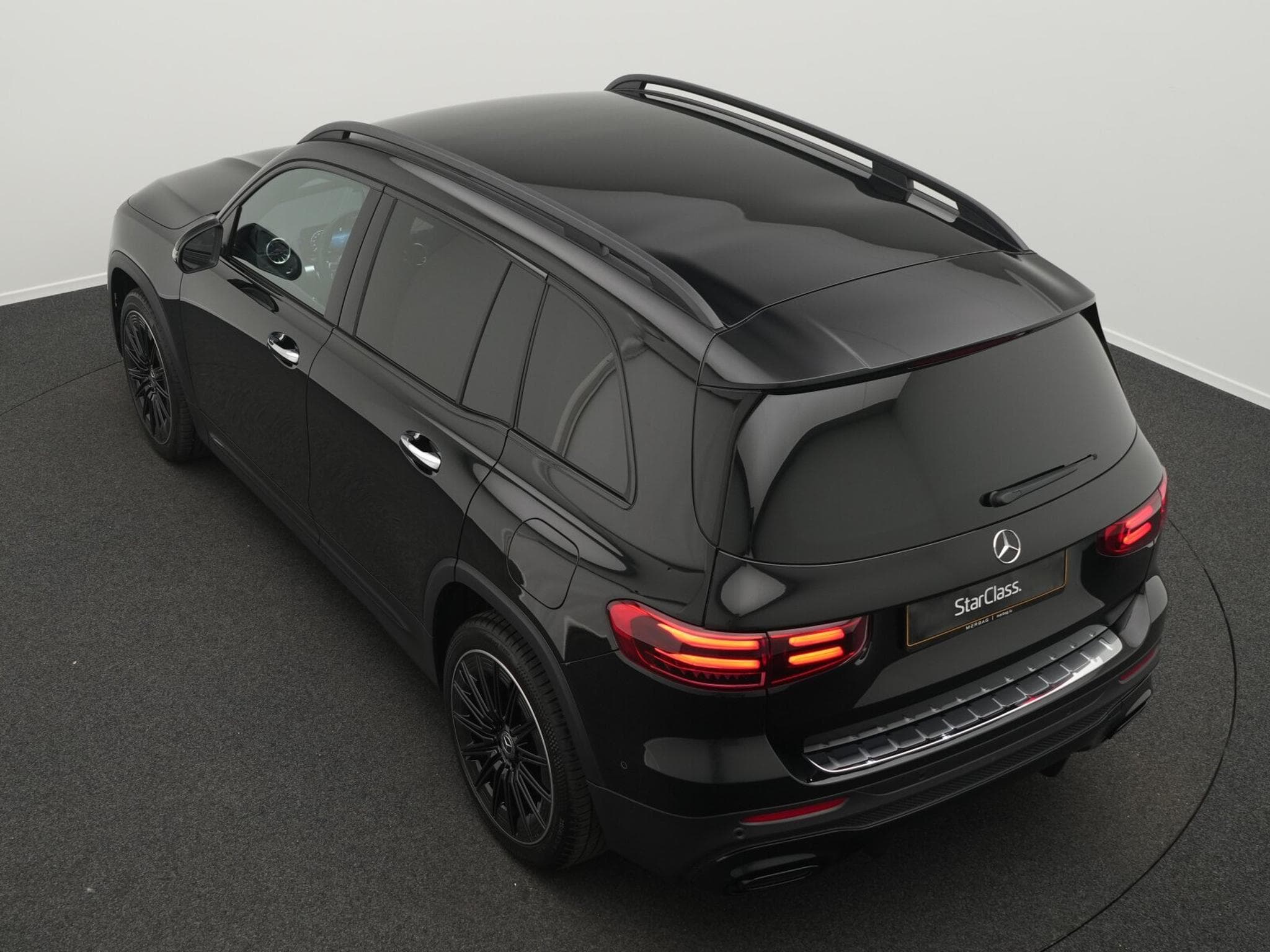 Mercedes GLB 200 d AMG-Line Multi+AHK+Kamera+Night (2025) - Photo 13