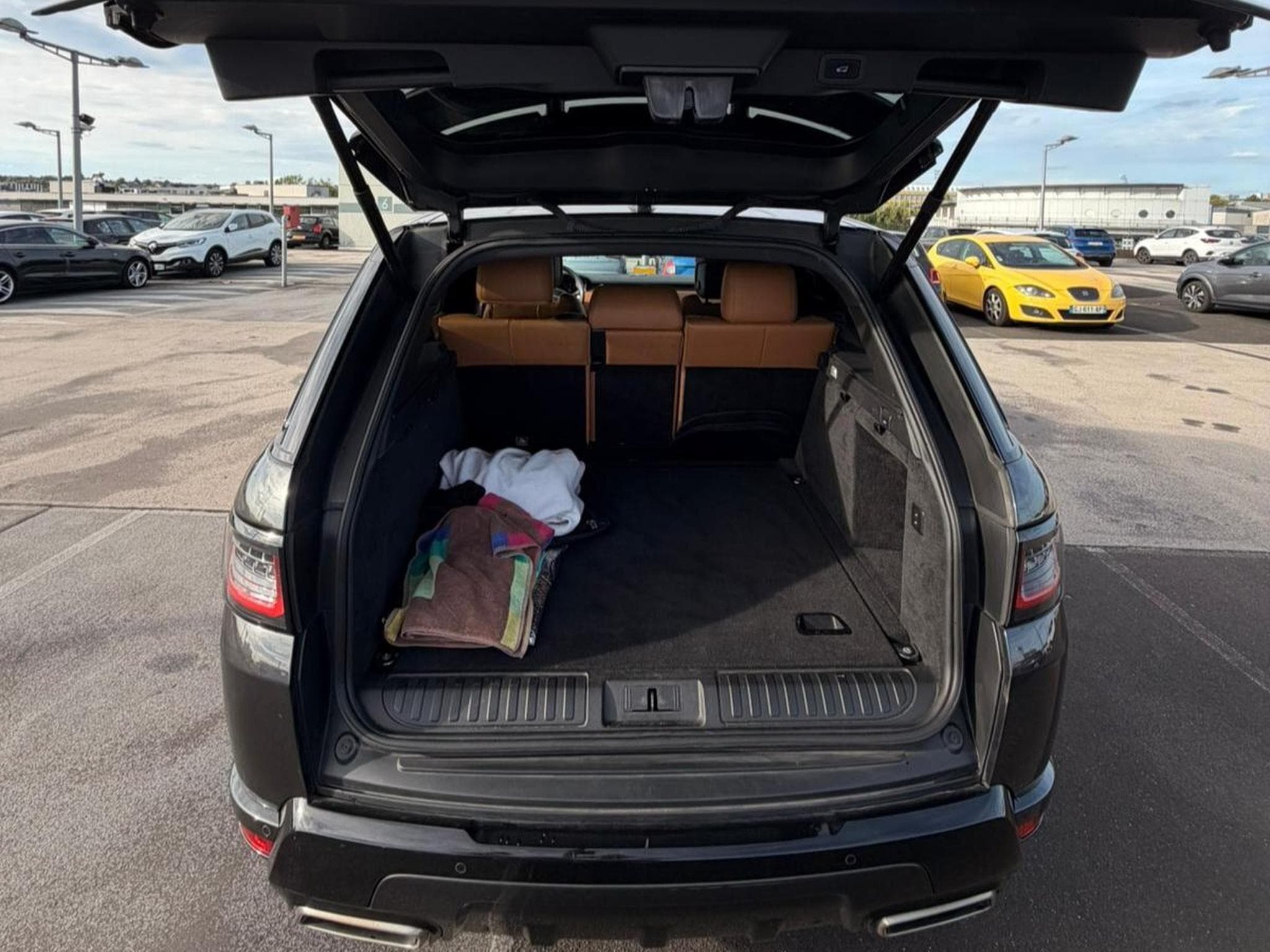Range-Rover Range Rover Sport 3.0 SDV6 HSE Dynamic, Diesel, Meridian (2020) - Photo 5
