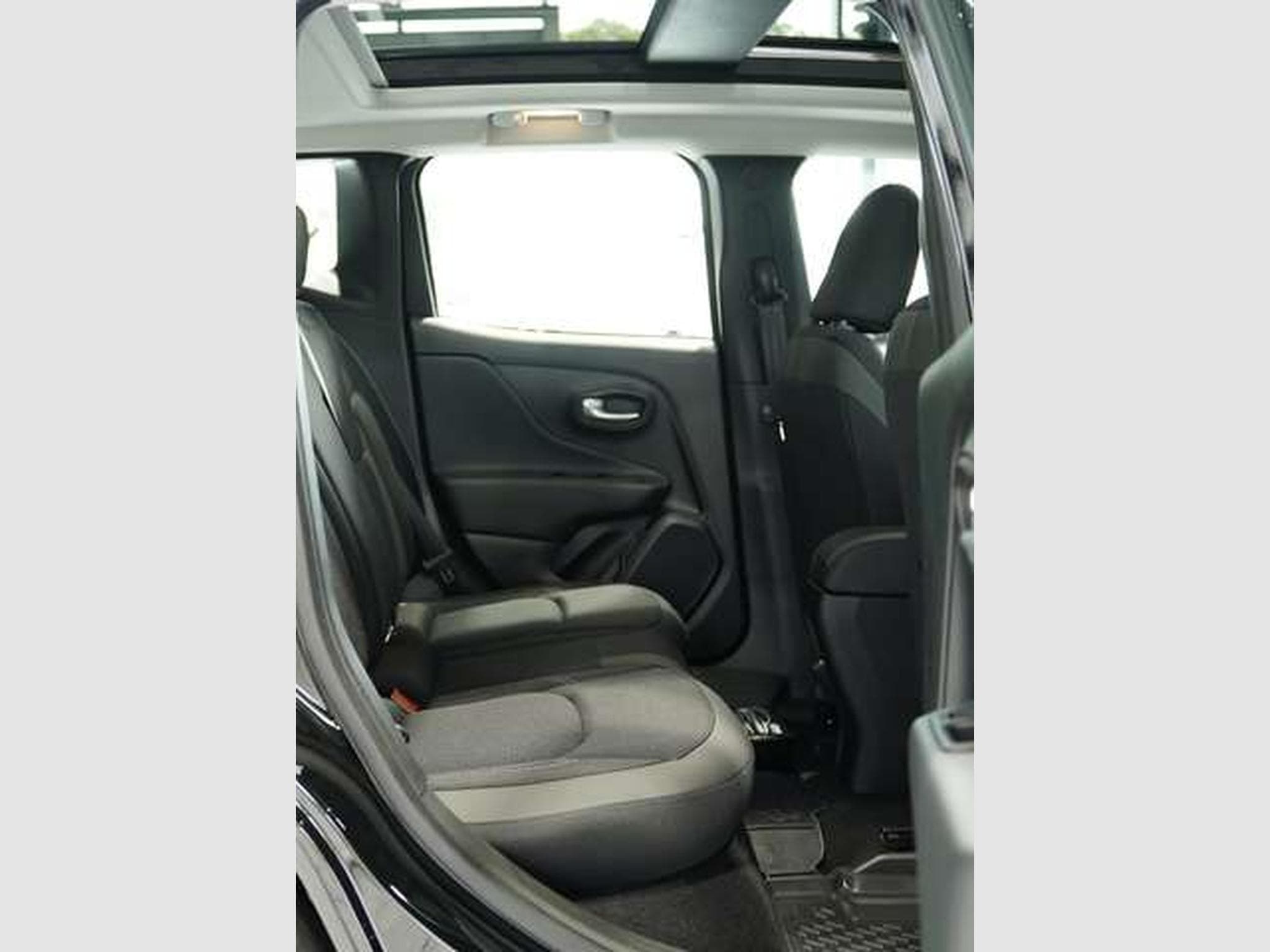 Jeep Renegade Longitude Mild-Hybrid FWD 2.H *Garantie (2025) - Foto 18