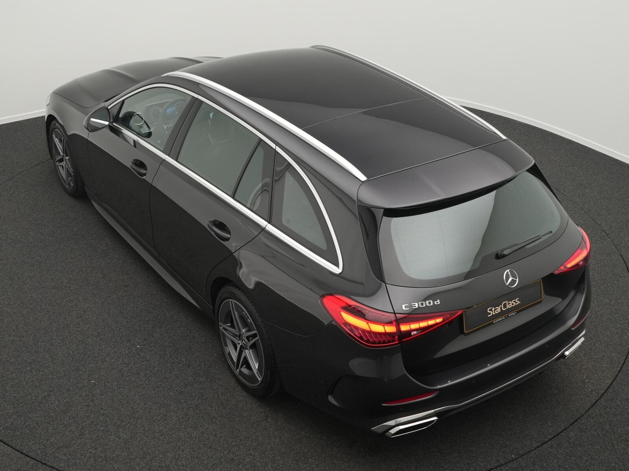 Mercedes C 300 d T AMG-Line LED+Kamera+AHK+EasyPack (2025) - Photo 13