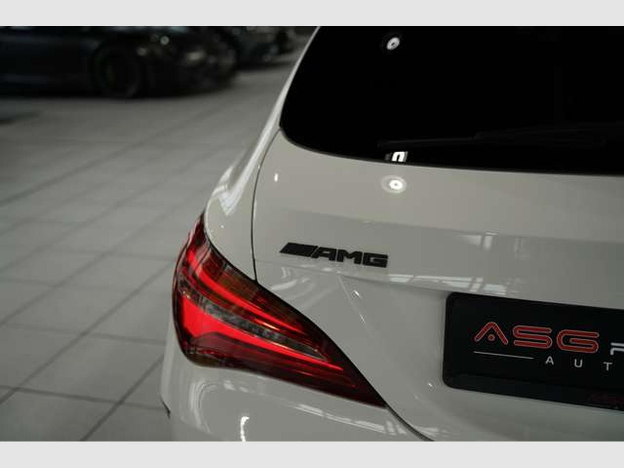 Mercedes CLA 45 AMG Schale *Pano S-Abgas * (2016) - Photo 13