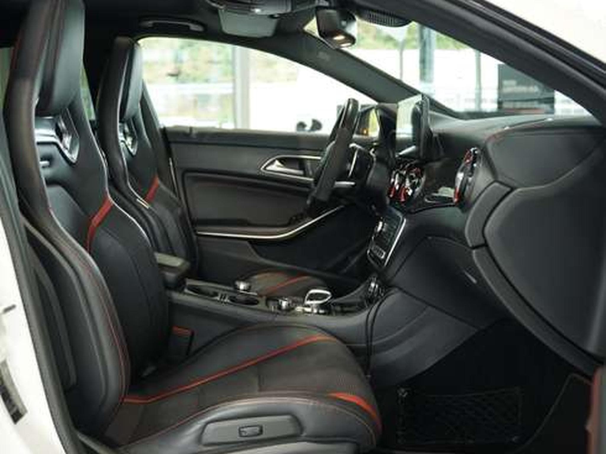 Mercedes CLA 45 AMG Schale *Pano S-Abgas * (2016) - Photo 16