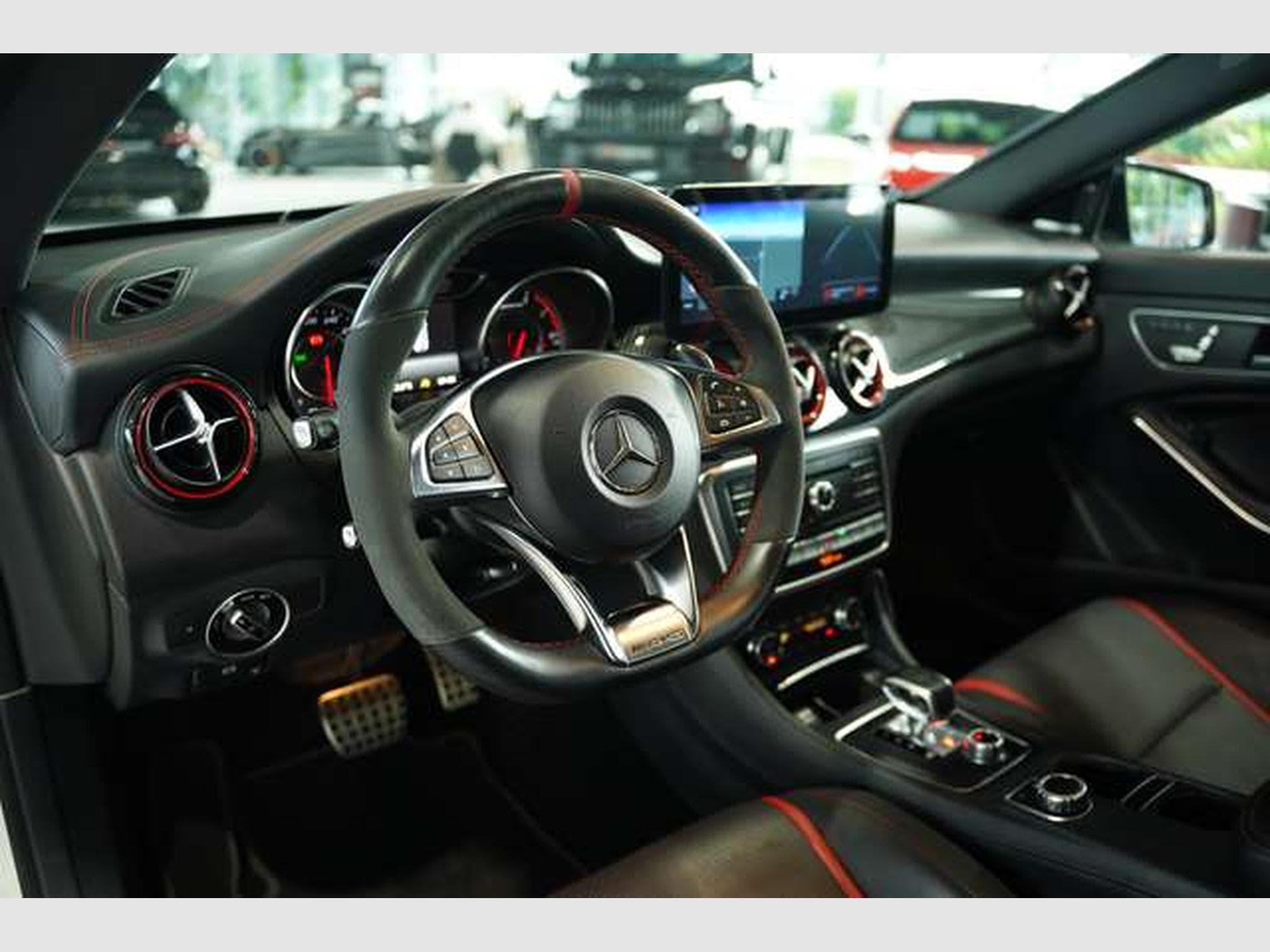 Mercedes CLA 45 AMG Schale *Pano S-Abgas * (2016) - Photo 28
