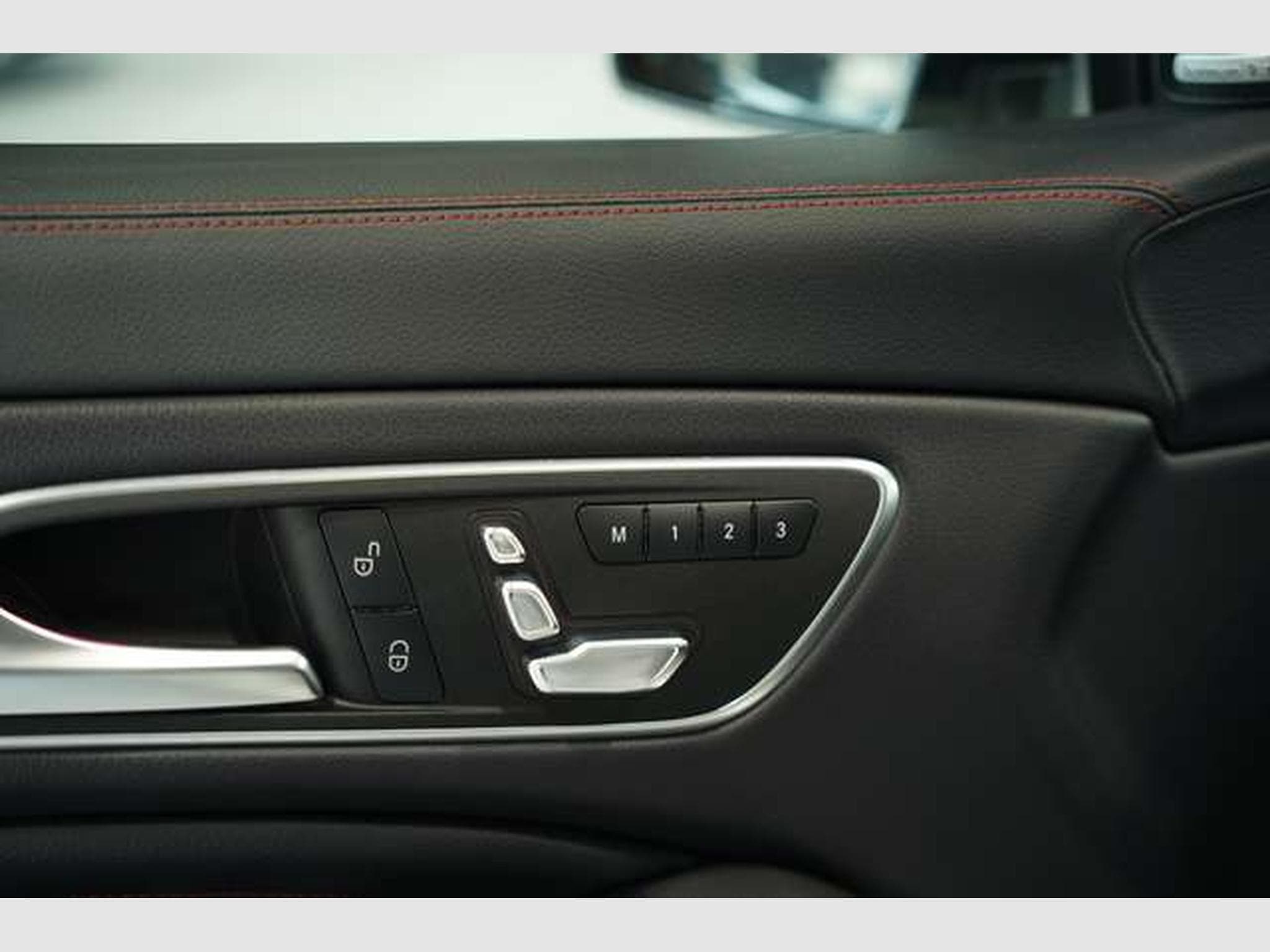 Mercedes CLA 45 AMG Schale *Pano S-Abgas * (2016) - Photo 26