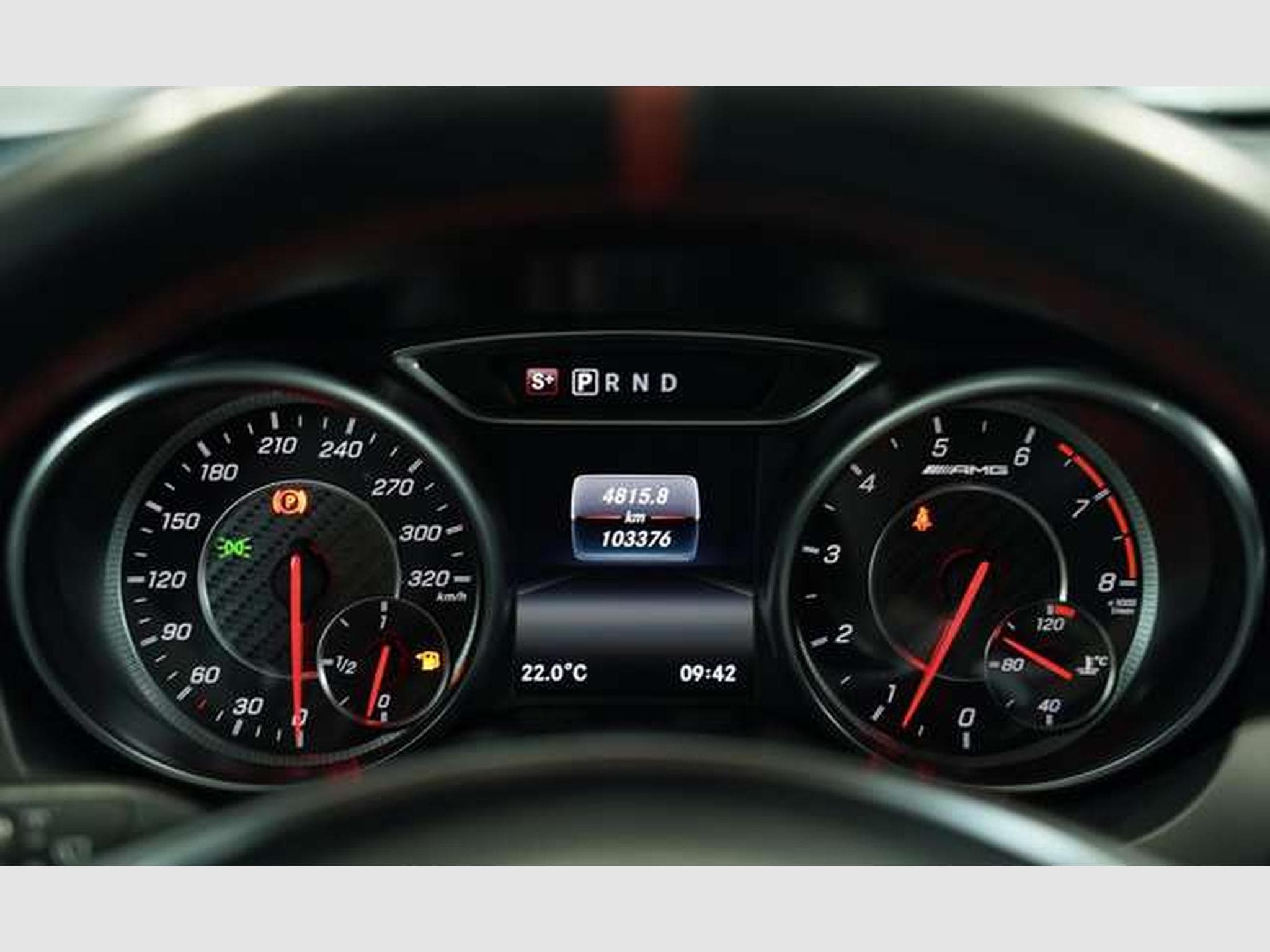 Mercedes CLA 45 AMG Schale *Pano S-Abgas * (2016) - Photo 38