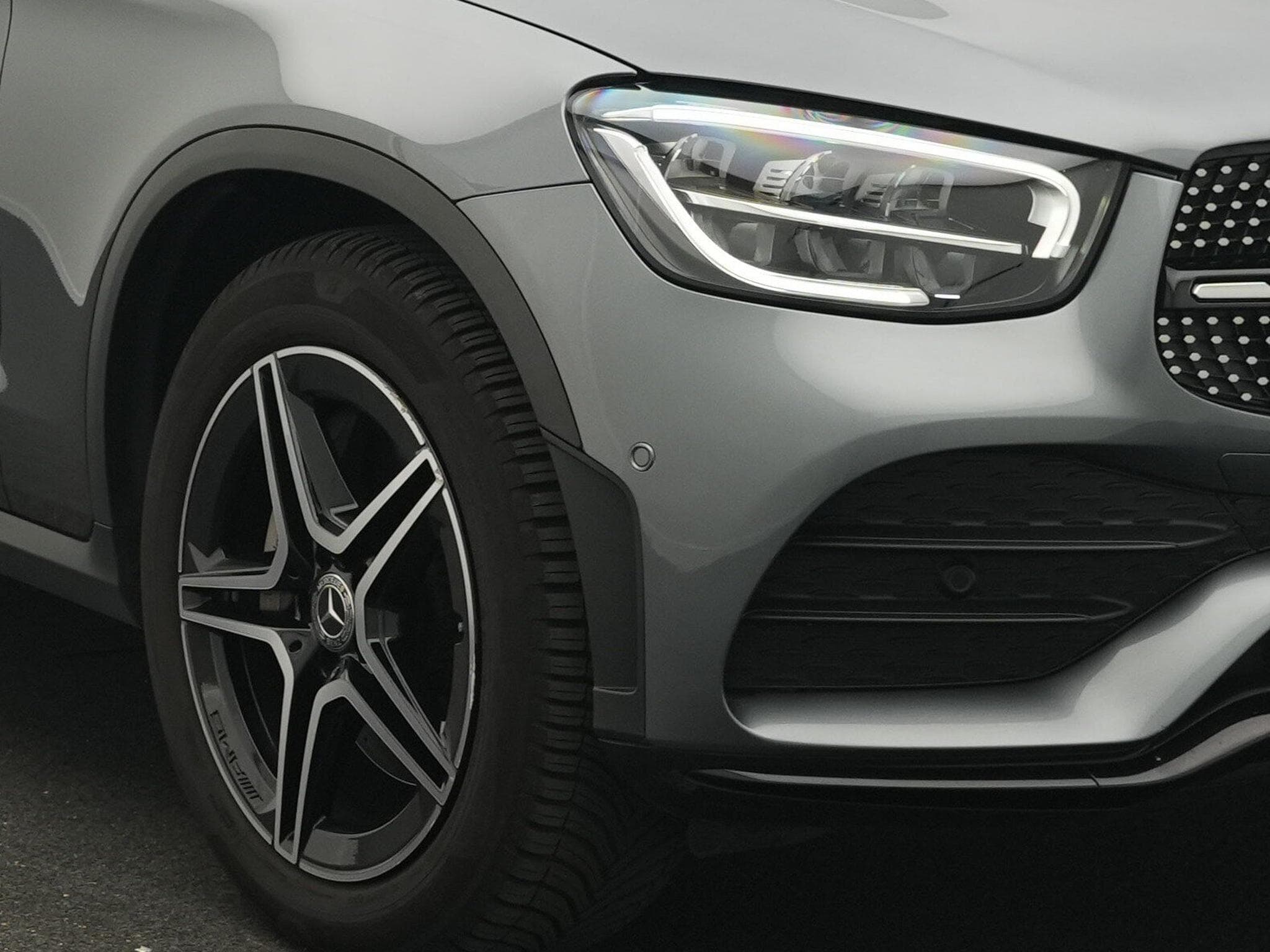 Mercedes GLC 400 d 4MATIC (1970) - Photo 9