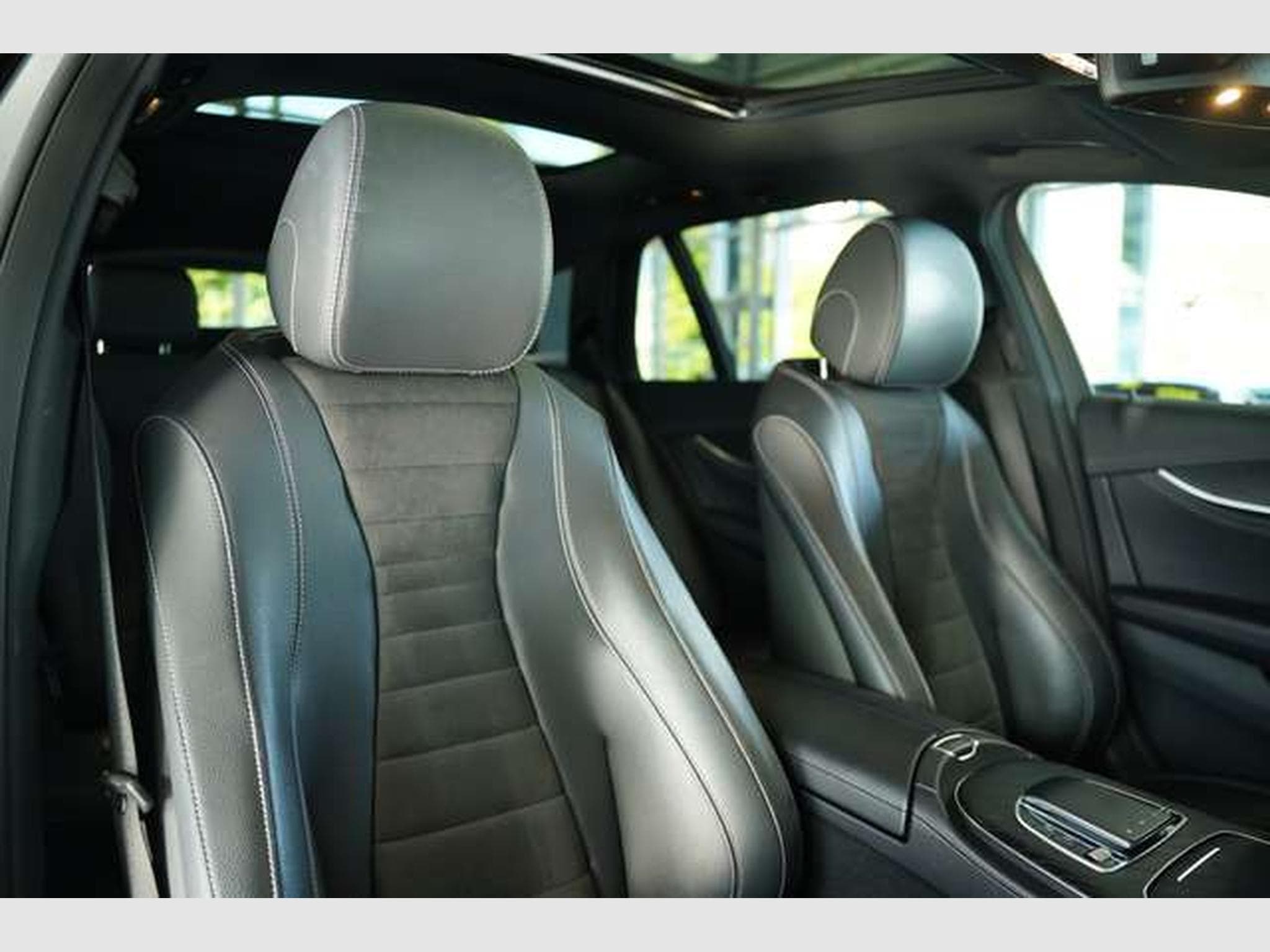 Mercedes E 300 de T AMG Line *2.H *Pano *Night *BURM *AHK (2022) - Photo 20