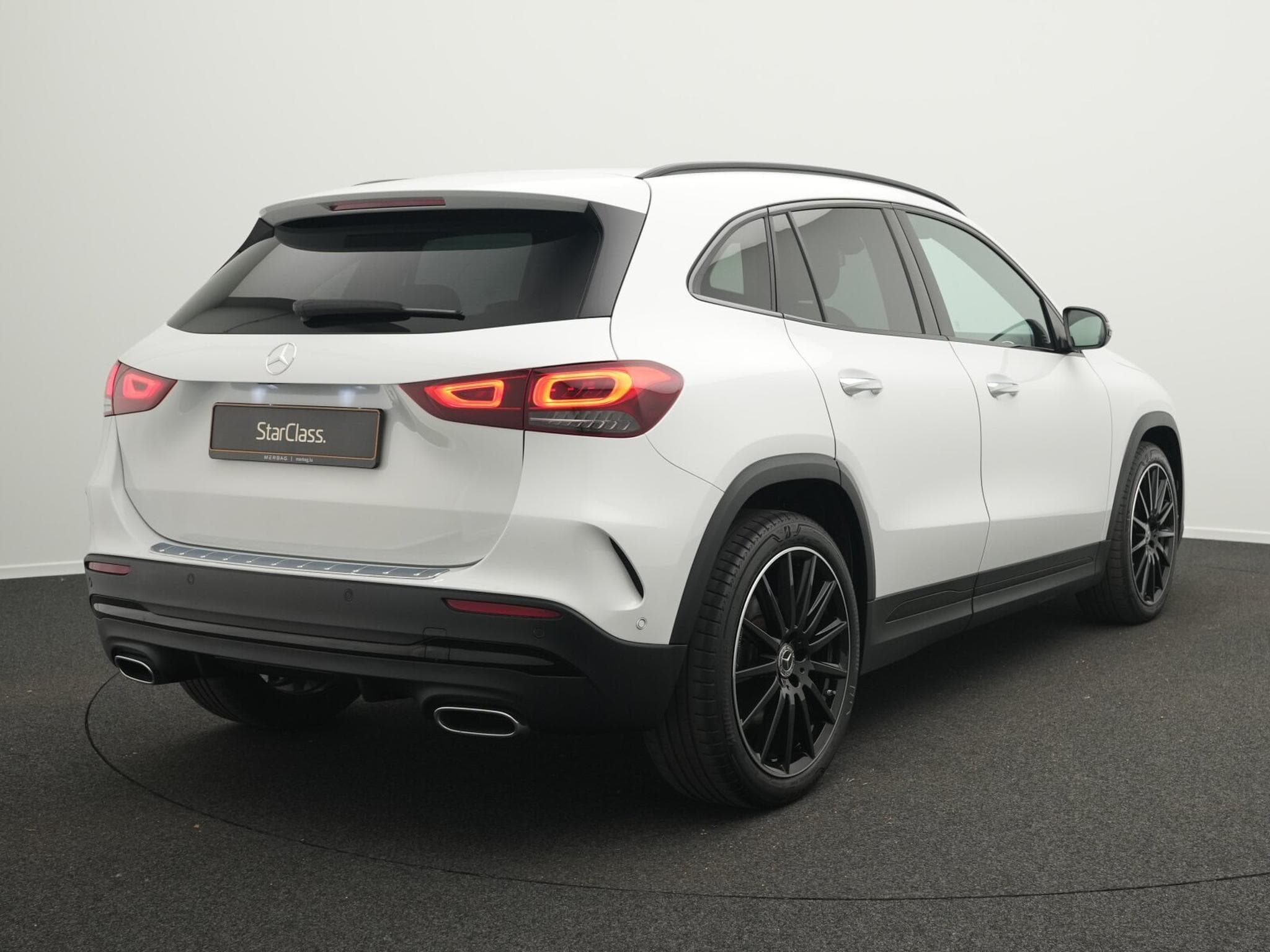 Mercedes GLA 250 4MATIC Multi+Kamera+Night+Totw (2022) - Photo 3