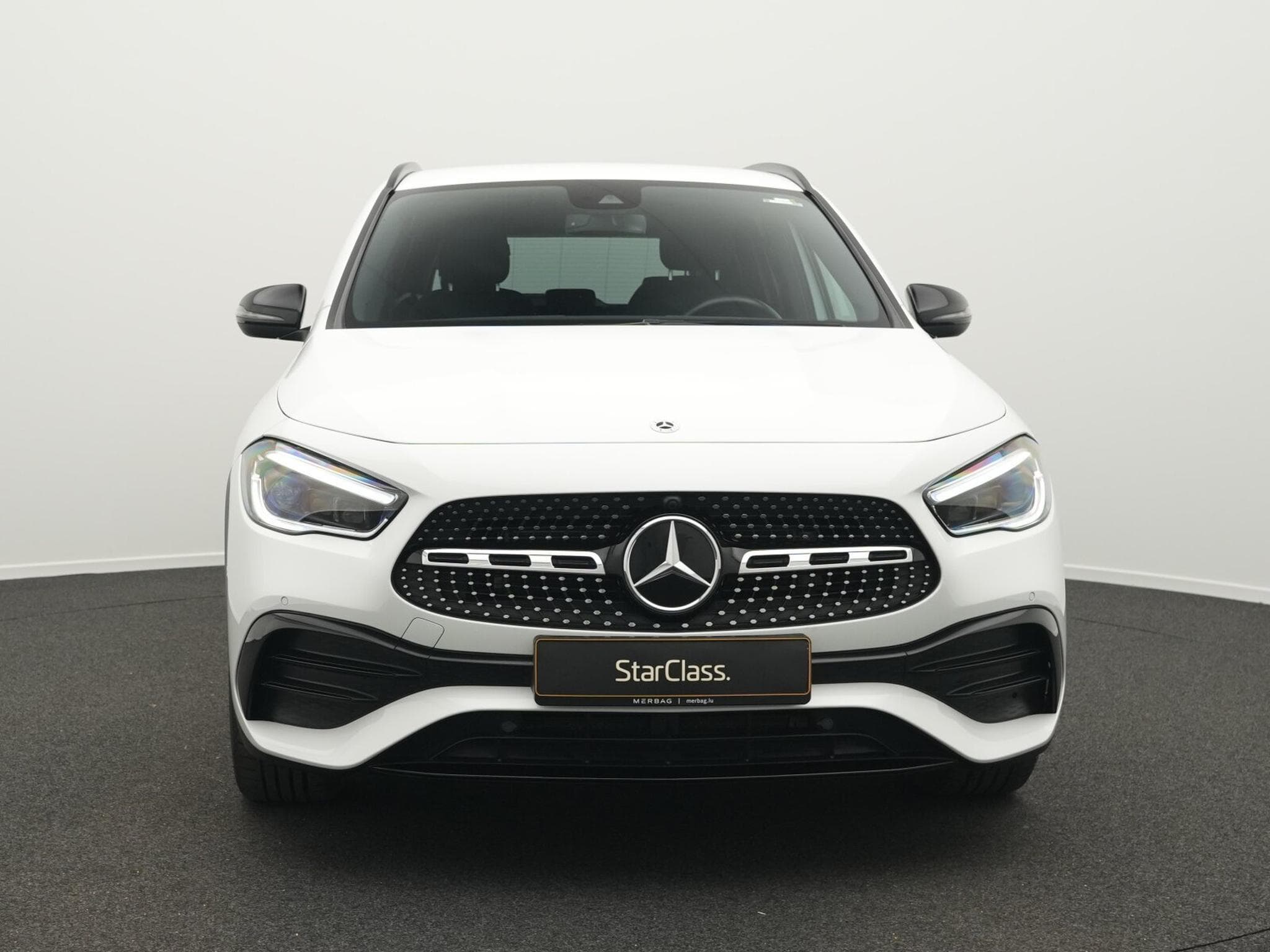 Mercedes GLA 250 4MATIC Multi+Kamera+Night+Totw (2022) - Photo 2