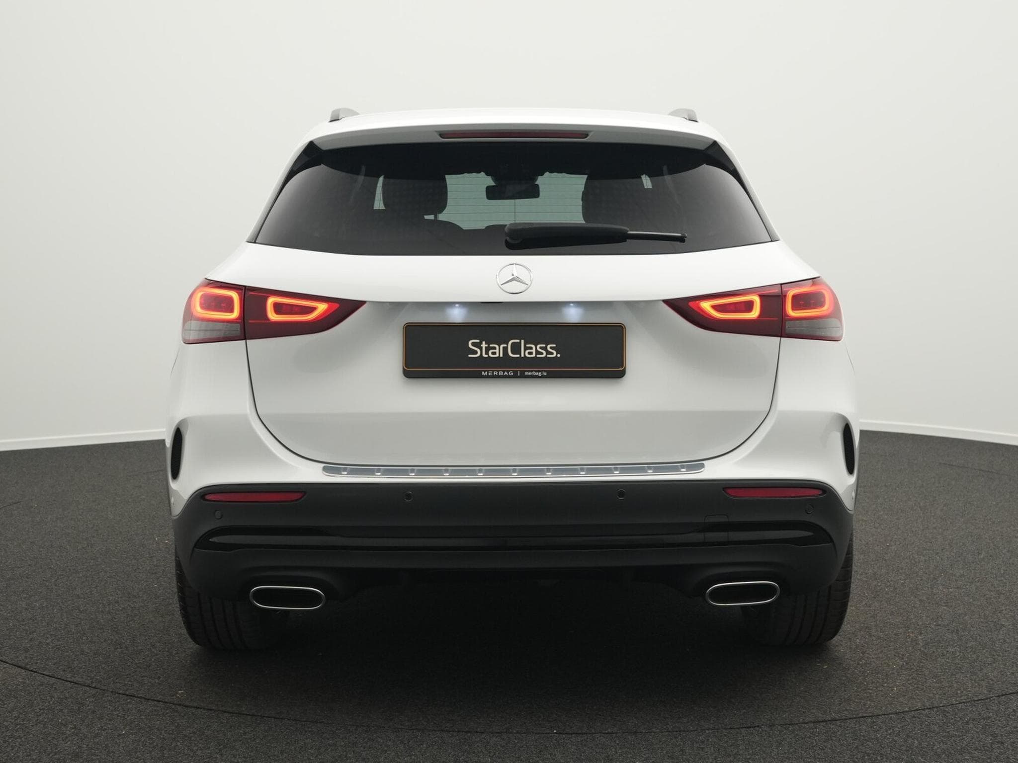 Mercedes GLA 250 4MATIC Multi+Kamera+Night+Totw (2022) - Photo 4