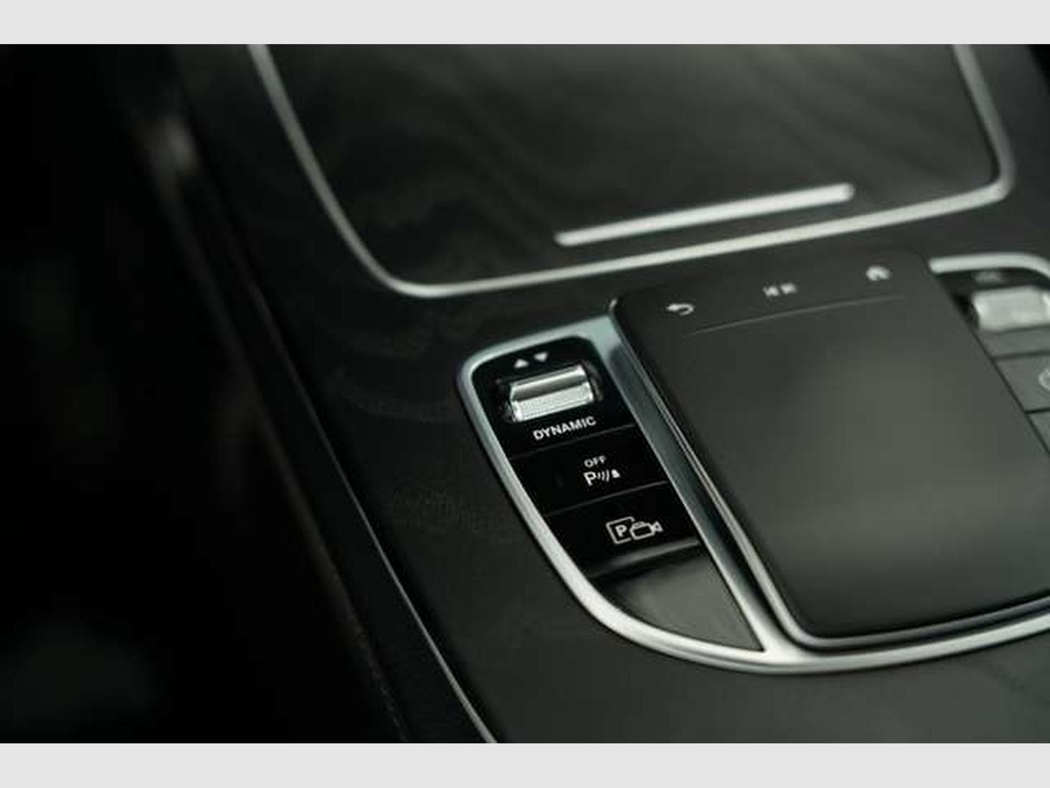 Mercedes E 300 de T AMG Line *2.H *Pano *Night *BURM *AHK (2022) - Photo 29