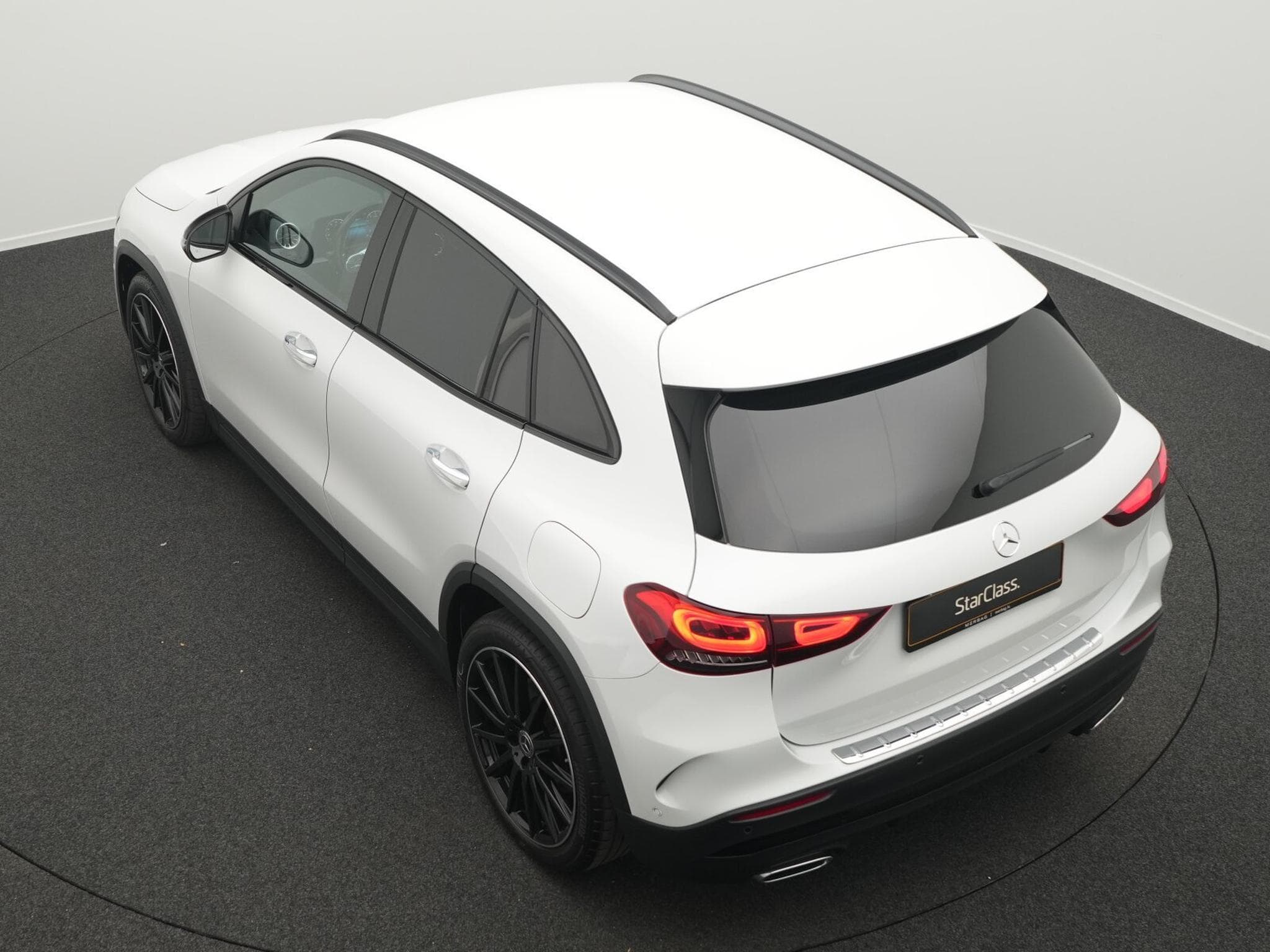 Mercedes GLA 250 4MATIC Multi+Kamera+Night+Totw (2022) - Photo 13