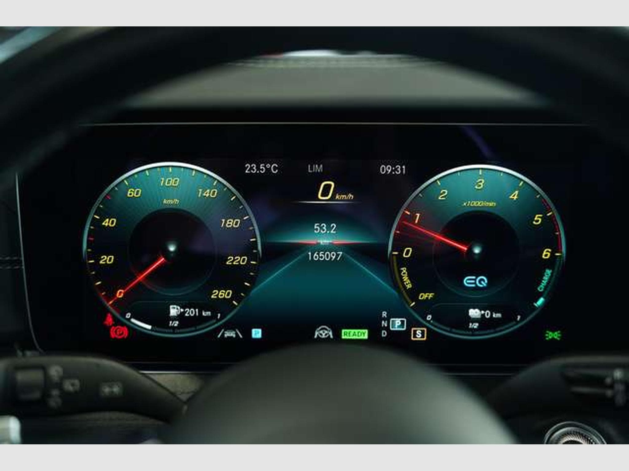 Mercedes E 300 de T AMG Line *2.H *Pano *Night *BURM *AHK (2022) - Photo 38