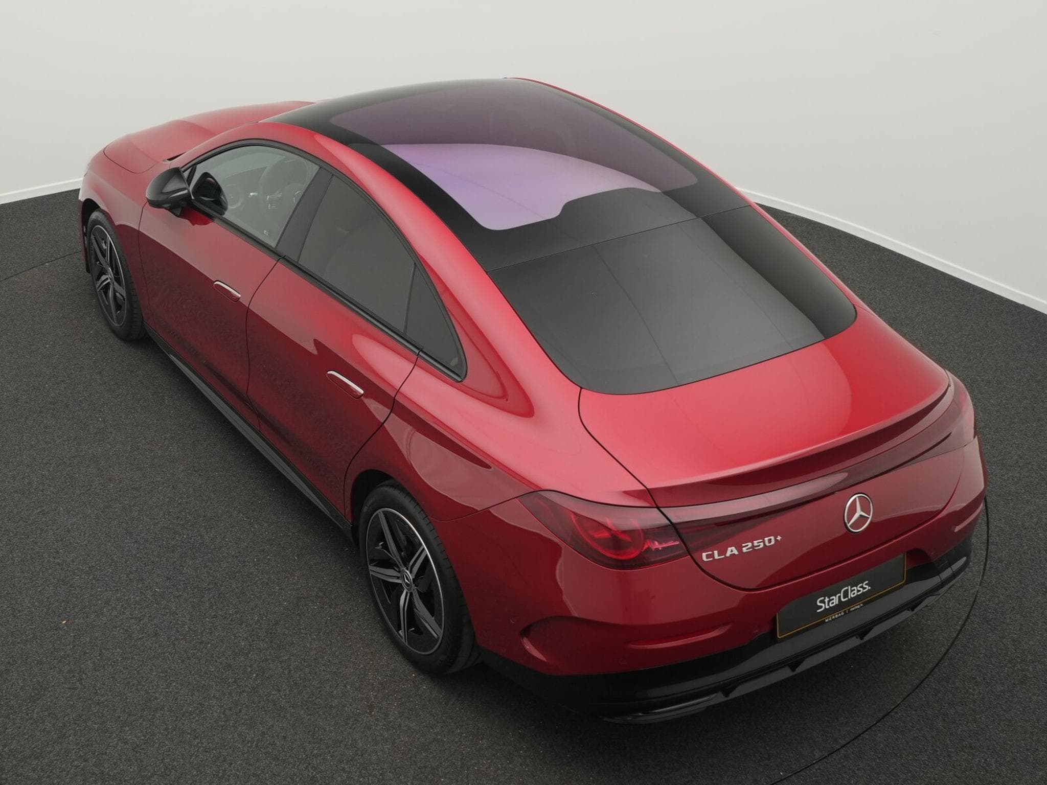 Mercedes CLA 250 + Pano+Kamera+Night+Memo+Distr (2025) - Photo 13