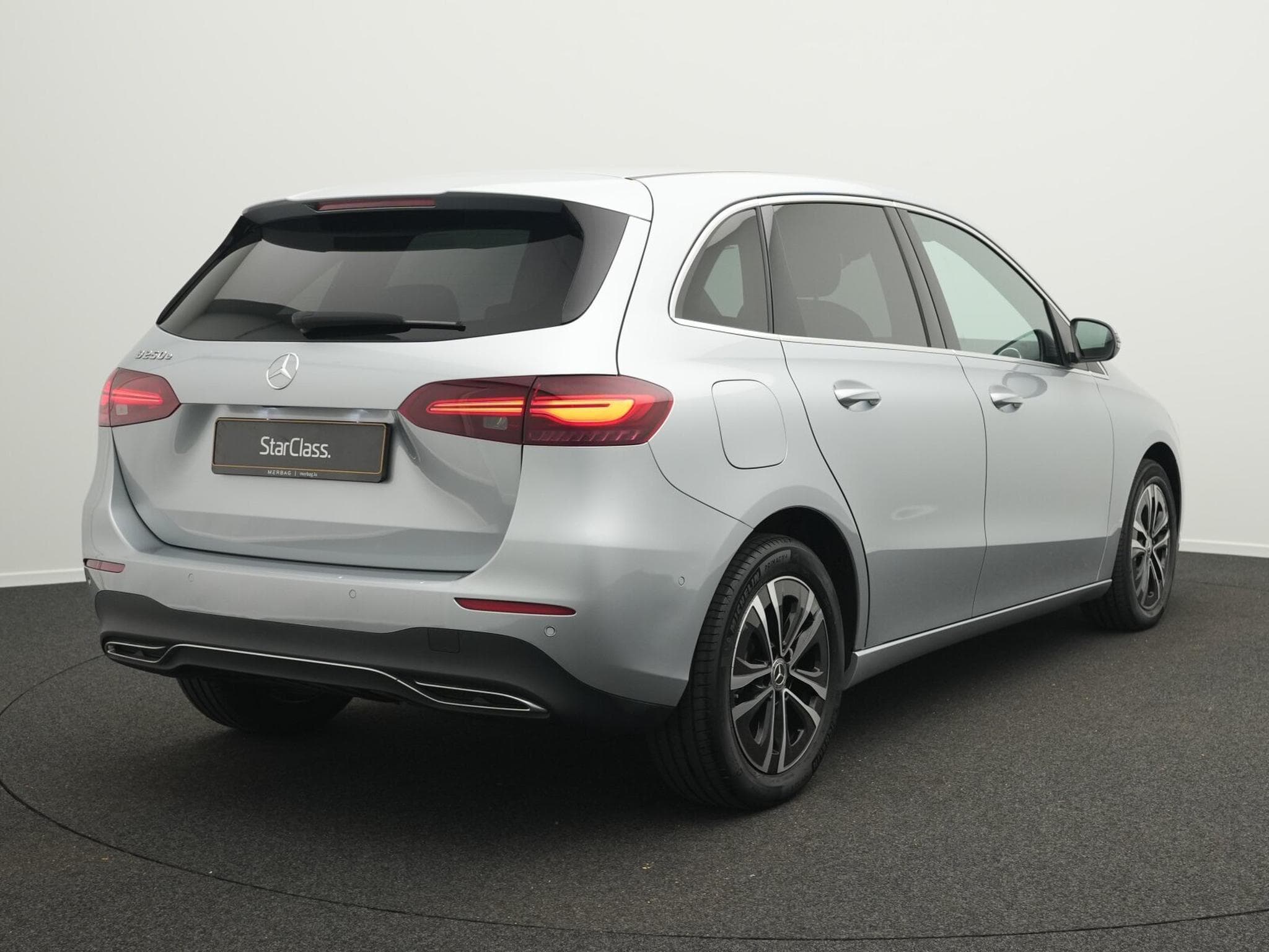 Mercedes B 250 e LED+Kamera+EasyPack+MBUX (2024) - Foto 3