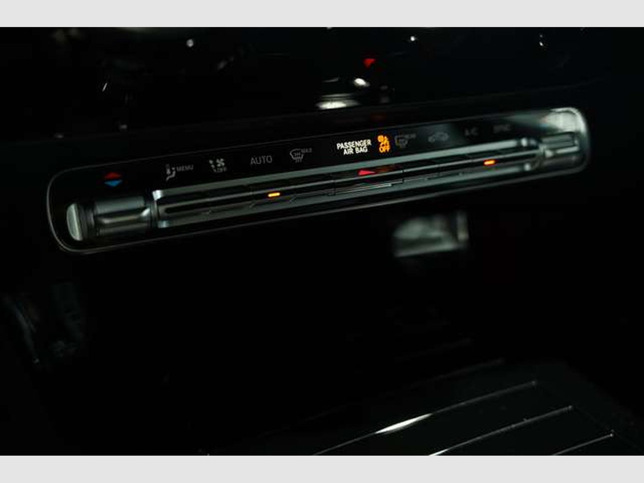 Mercedes CLA 200 AMG Line 1H *19*Pano*ACC (2023) - Photo 33