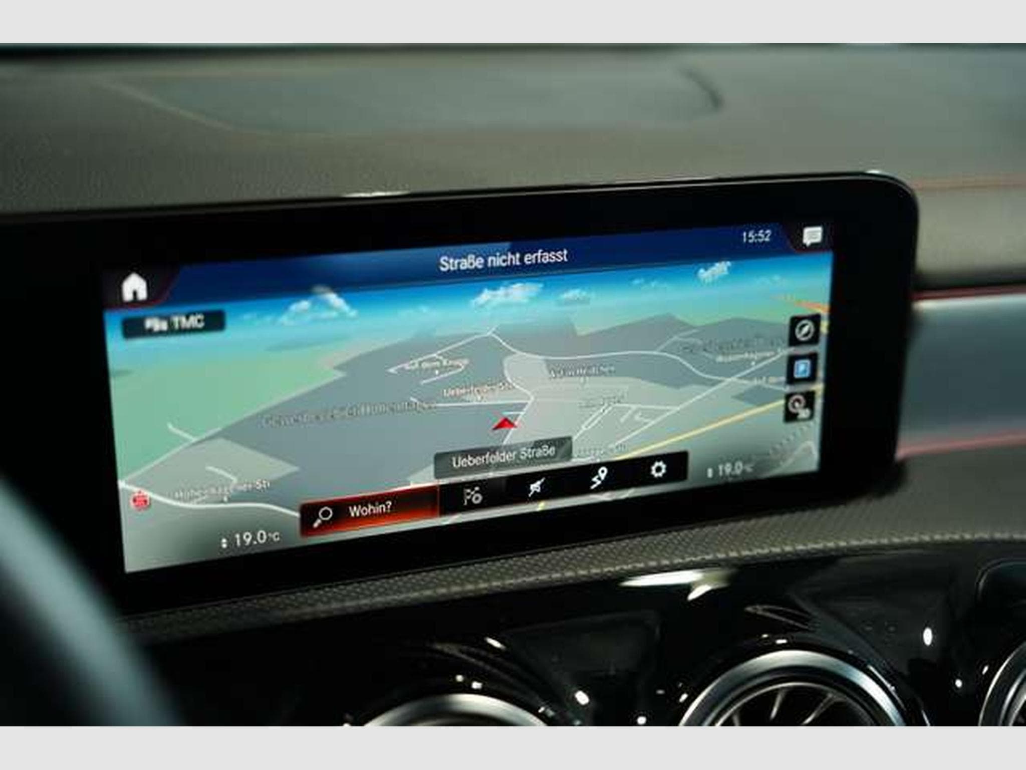Mercedes CLA 200 AMG Line 1H *19*Pano*ACC (2023) - Photo 35