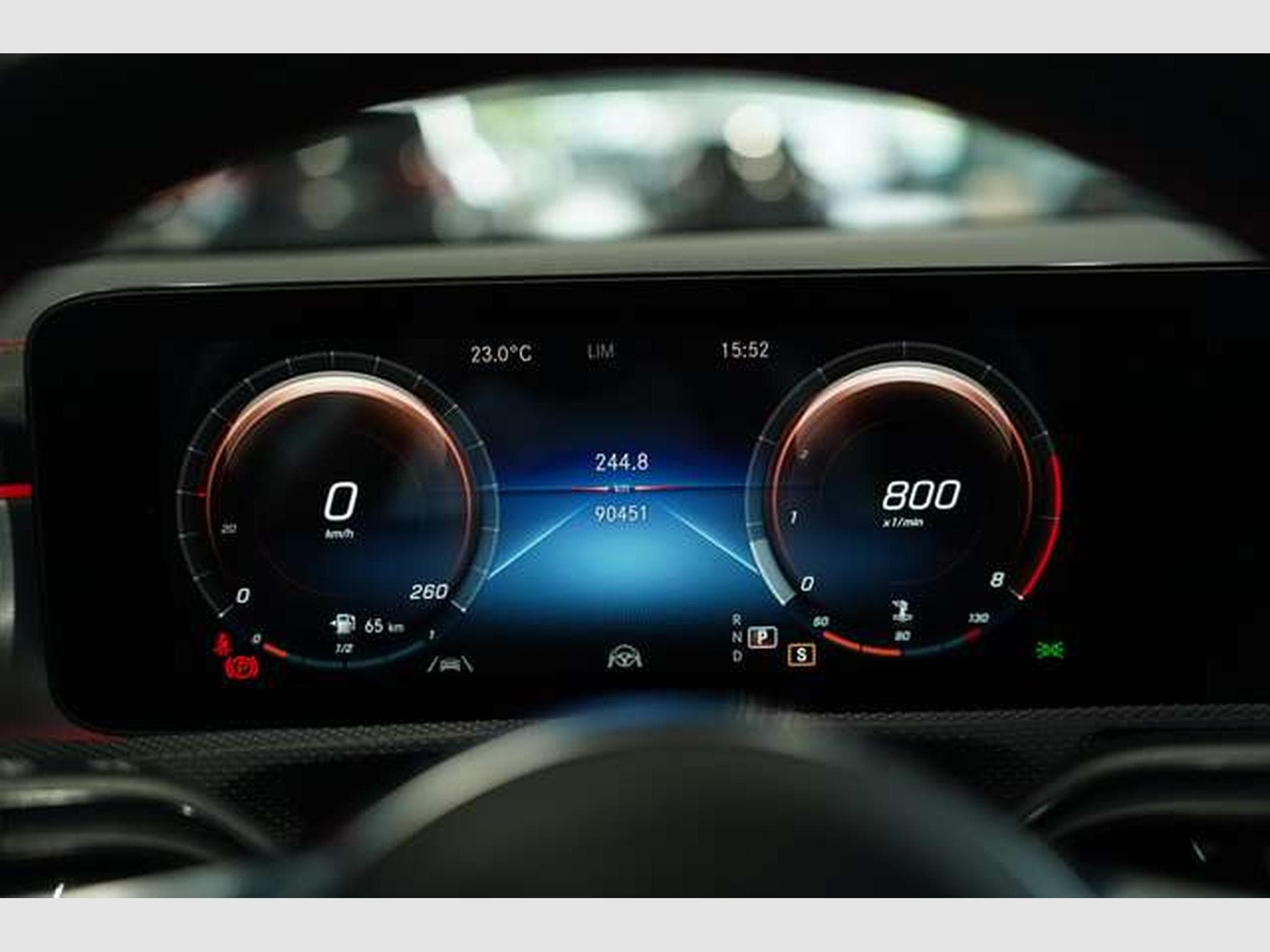 Mercedes CLA 200 AMG Line 1H *19*Pano*ACC (2023) - Photo 40