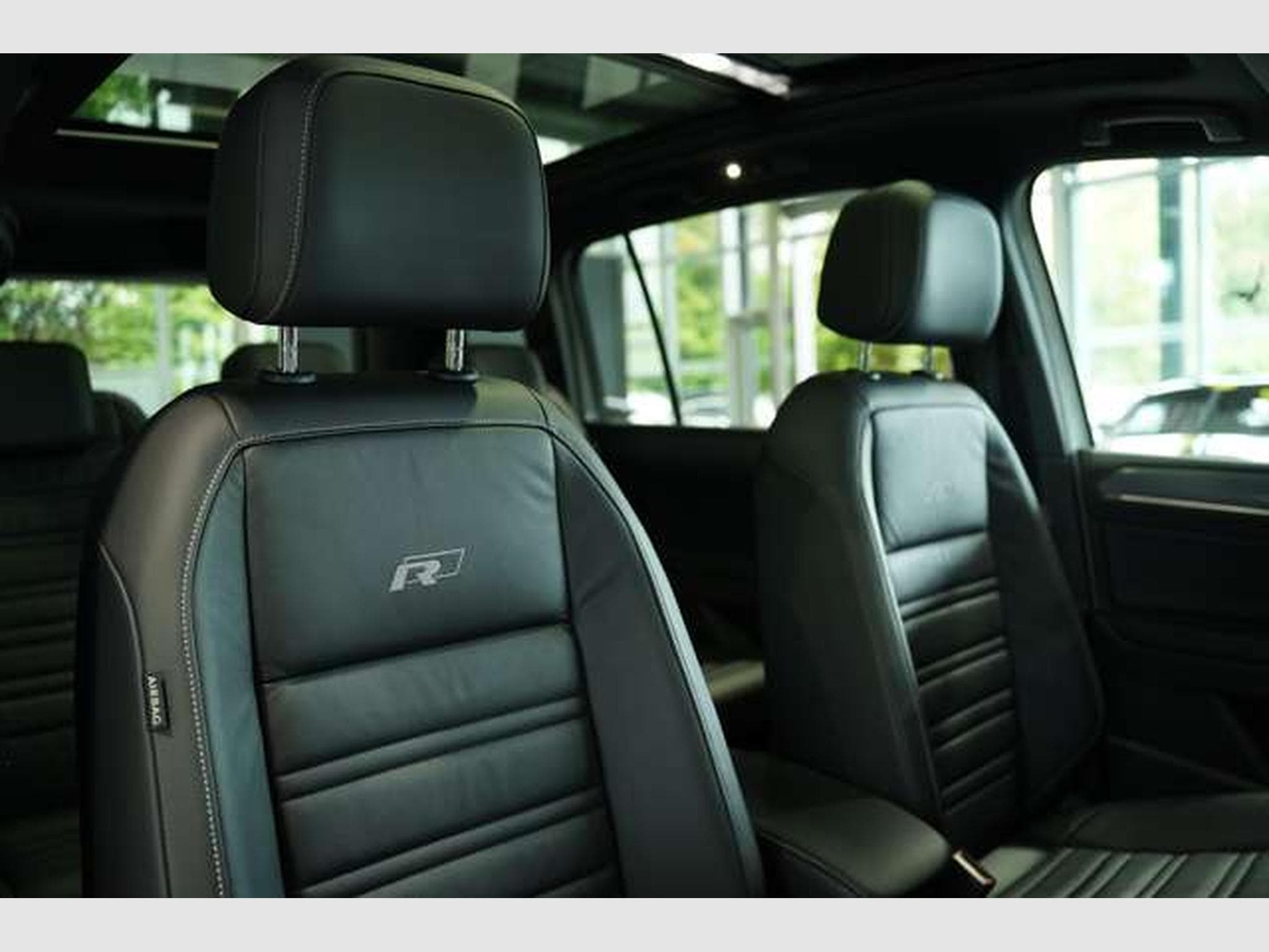 VW Touran R Line *ACC *Pano *Standhzg *AHK *Kamera (2021) - Photo 19