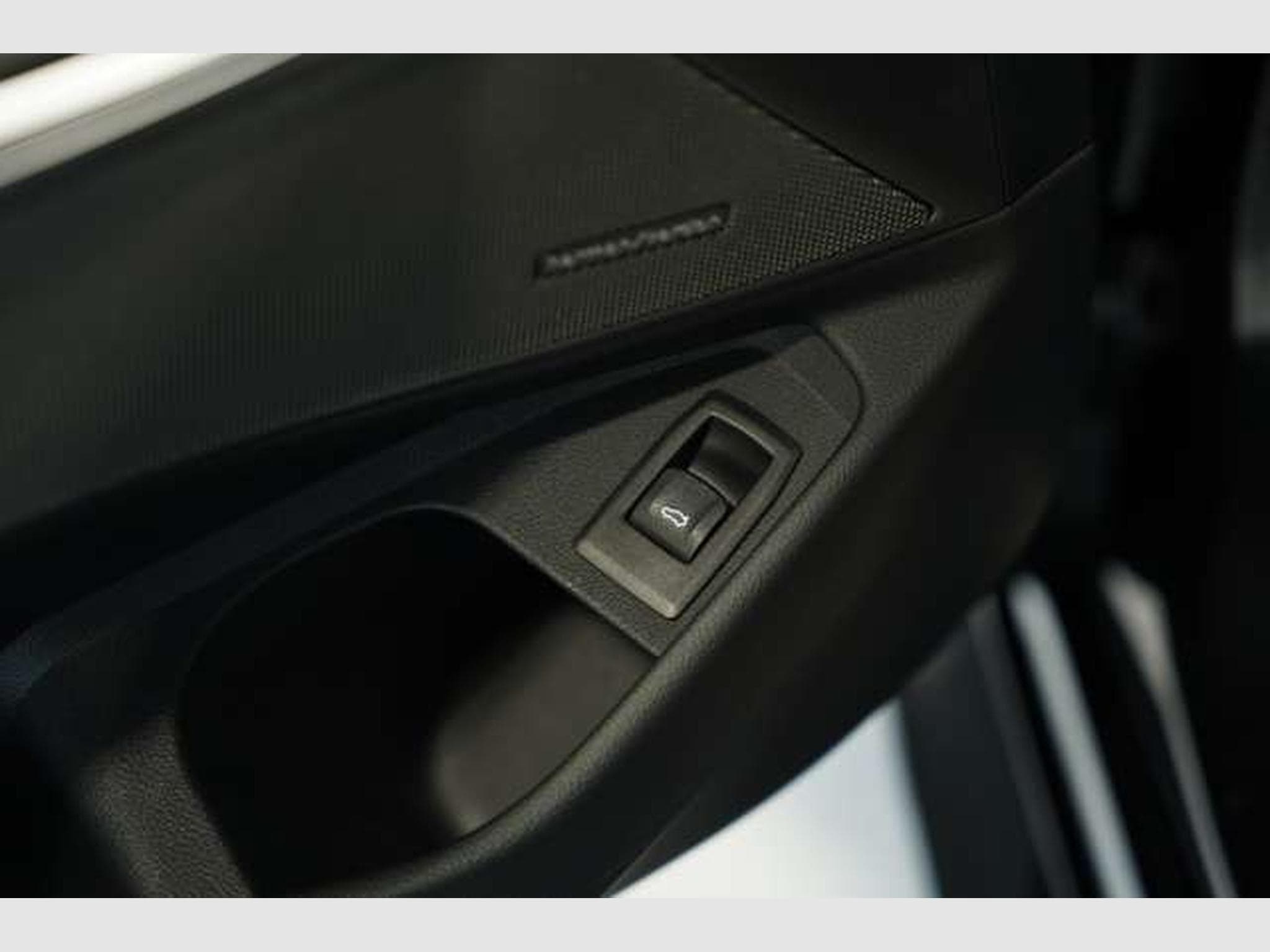 BMW M3 xD Competition Touring 2H*H&K*MwSt*M Driver?s (2024) - Photo 23