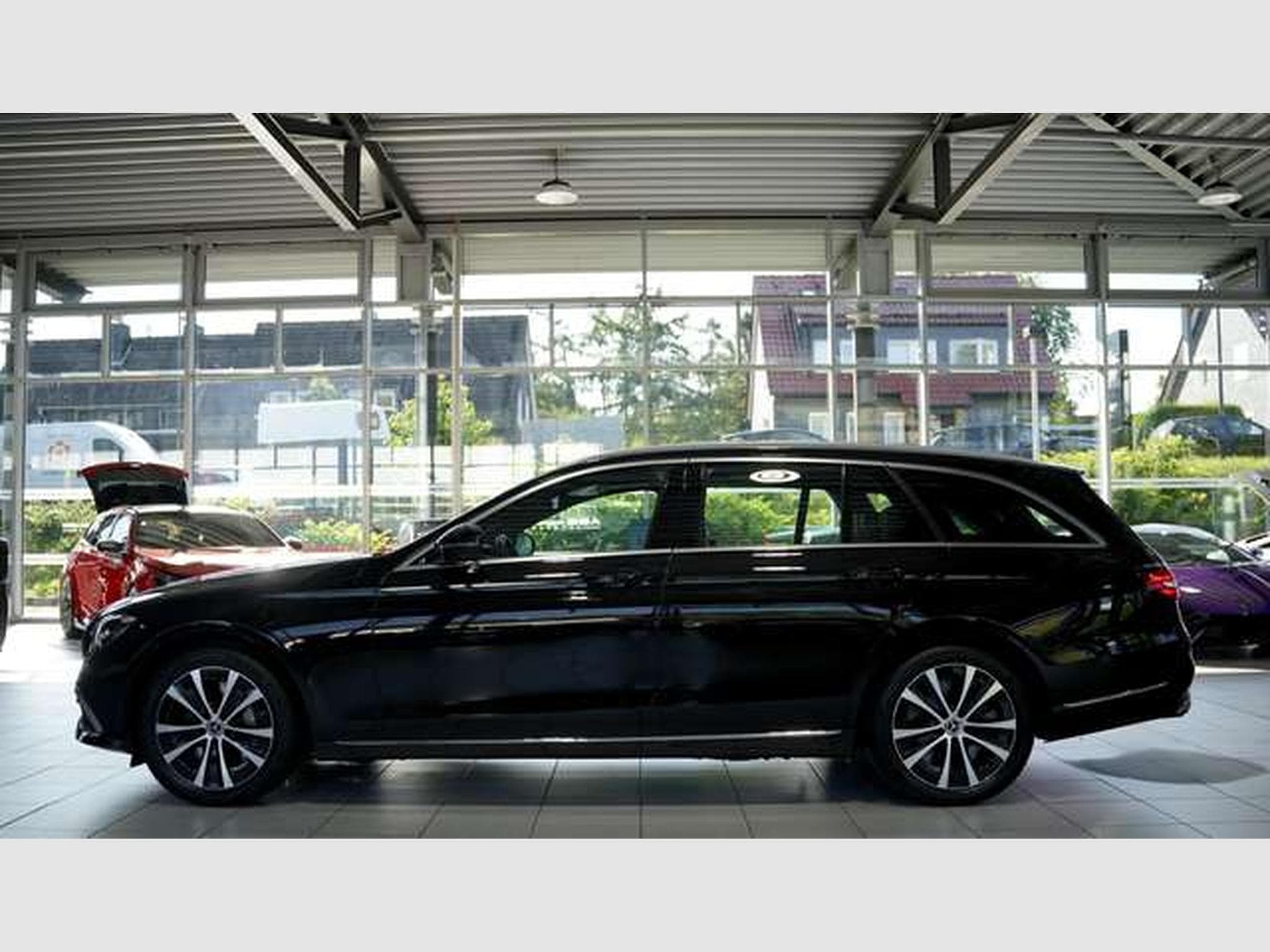 Mercedes E 300 de T Avantgarde 1.H *Pano *HUD *BURM *360° (2021) - Photo 10