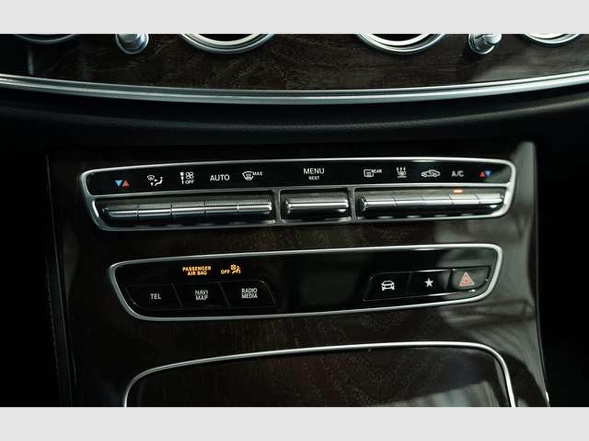 Mercedes E 300 de T Avantgarde 1.H *Pano *HUD *BURM *360° (2021) - Photo 30
