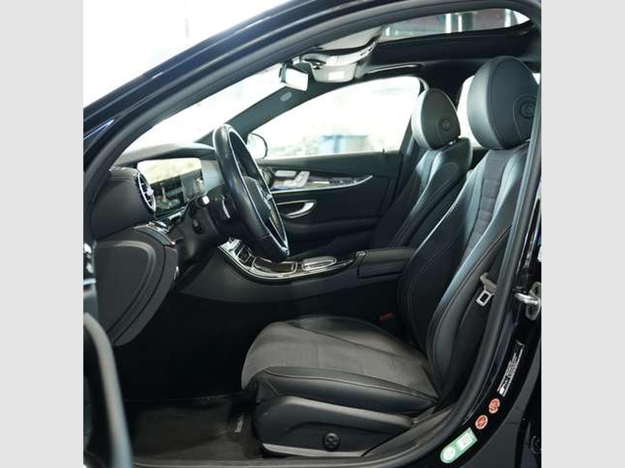 Mercedes E 300 de T Avantgarde 1.H *Pano *HUD *BURM *360° (2021) - Photo 23