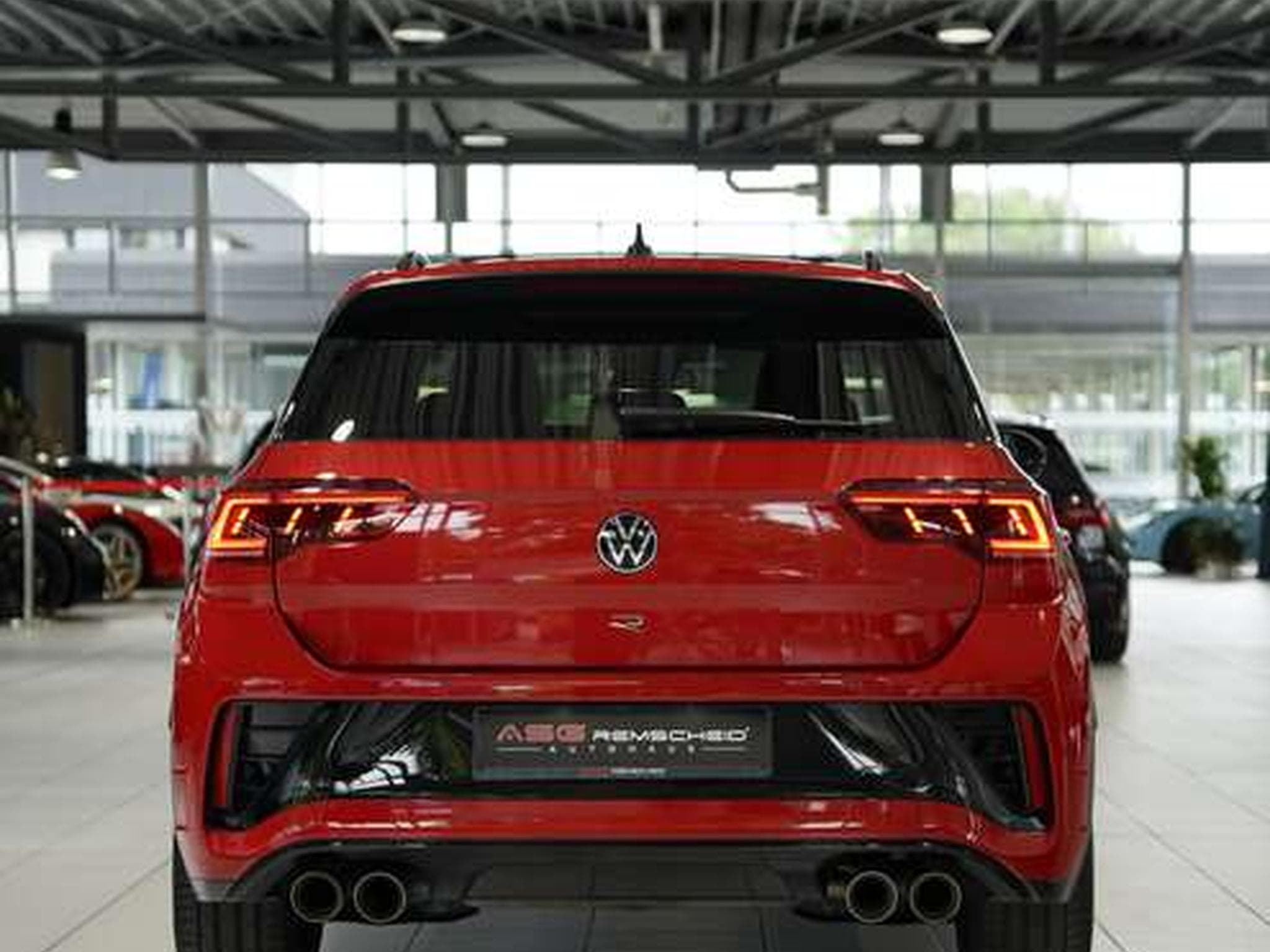 VW T-Roc R 4M *2.H *19 *Pano *AKRA *ACC *IQ.Light (2023) - Photo 9