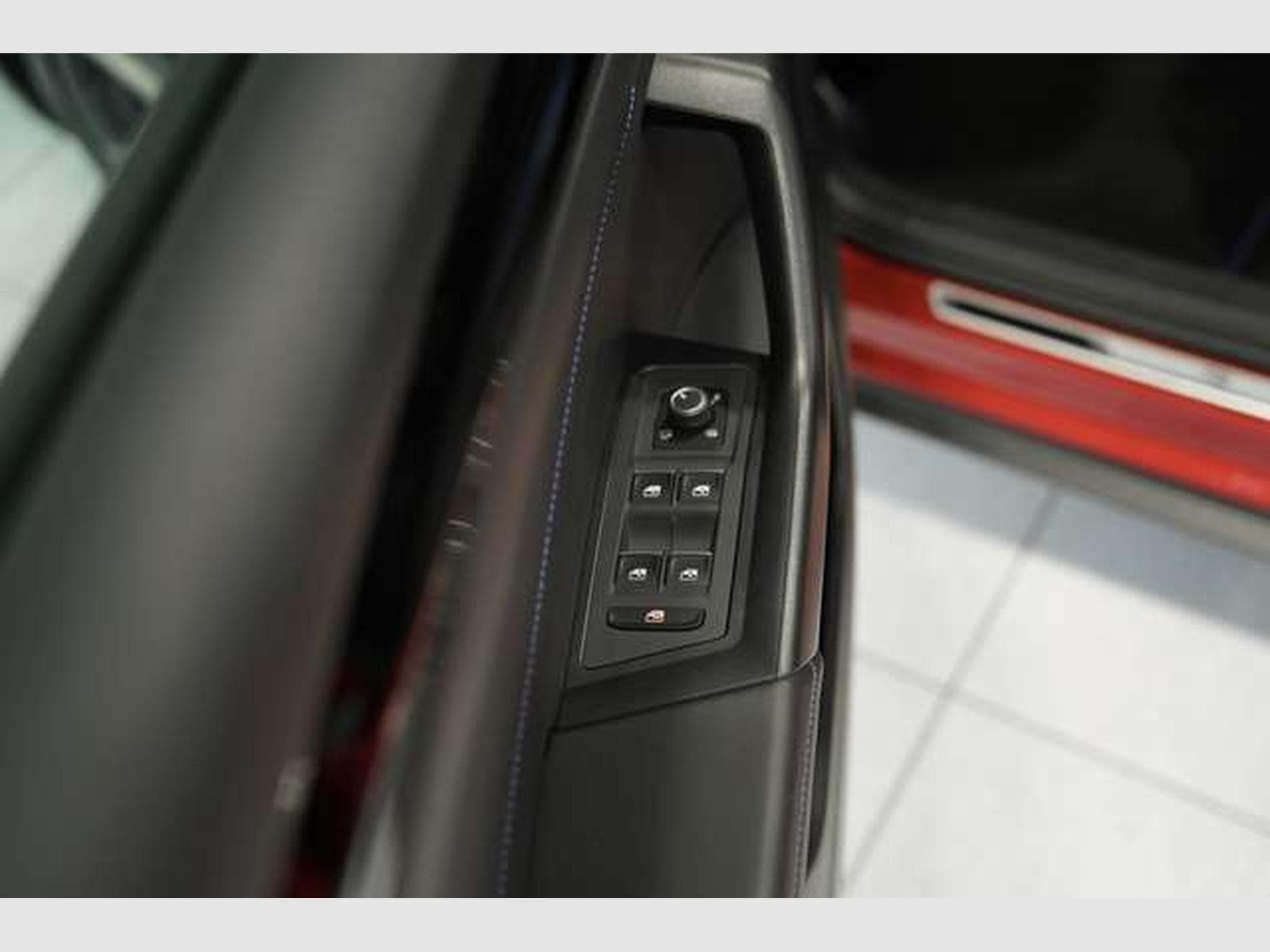 VW T-Roc R 4M *2.H *19 *Pano *AKRA *ACC *IQ.Light (2023) - Photo 26