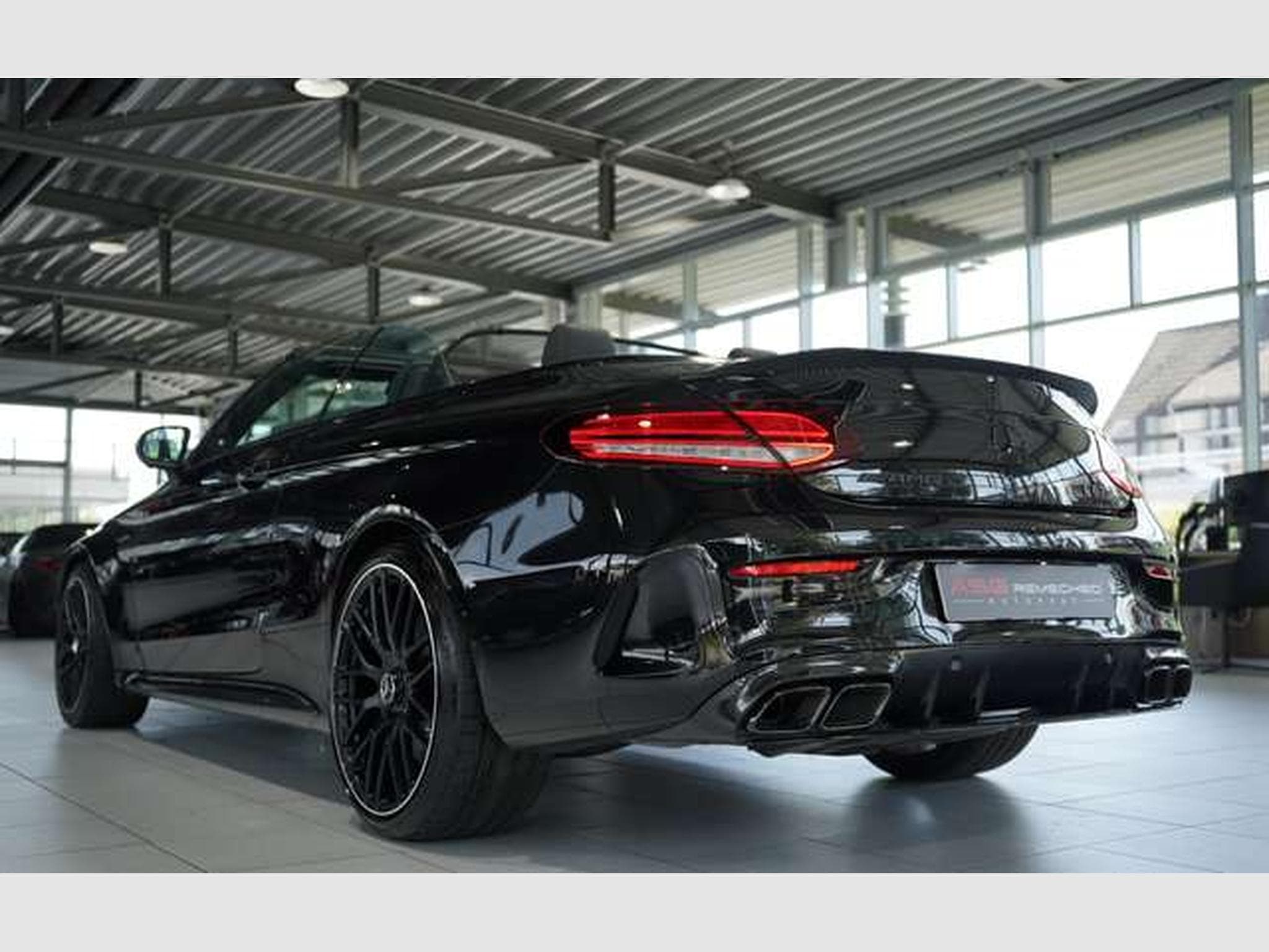 Mercedes C 63 AMG S Cabrio 2H *20*Carbon*Schale*Perf-AGA (2023) - Photo 18