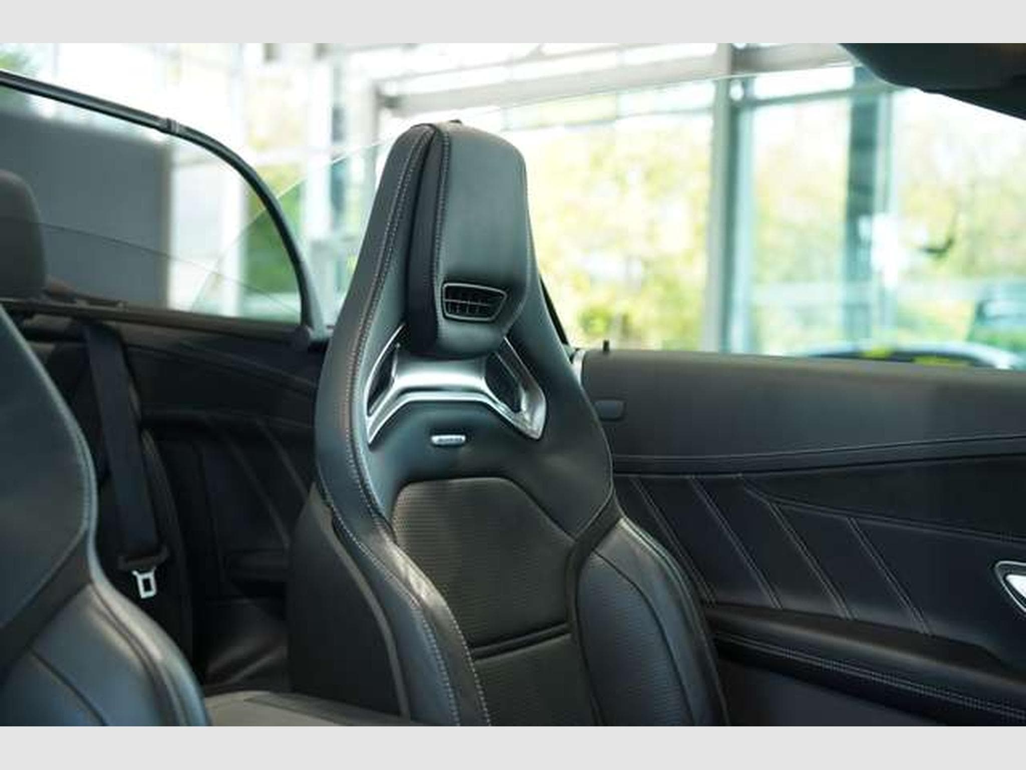 Mercedes C 63 AMG S Cabrio 2H *20*Carbon*Schale*Perf-AGA (2023) - Photo 25
