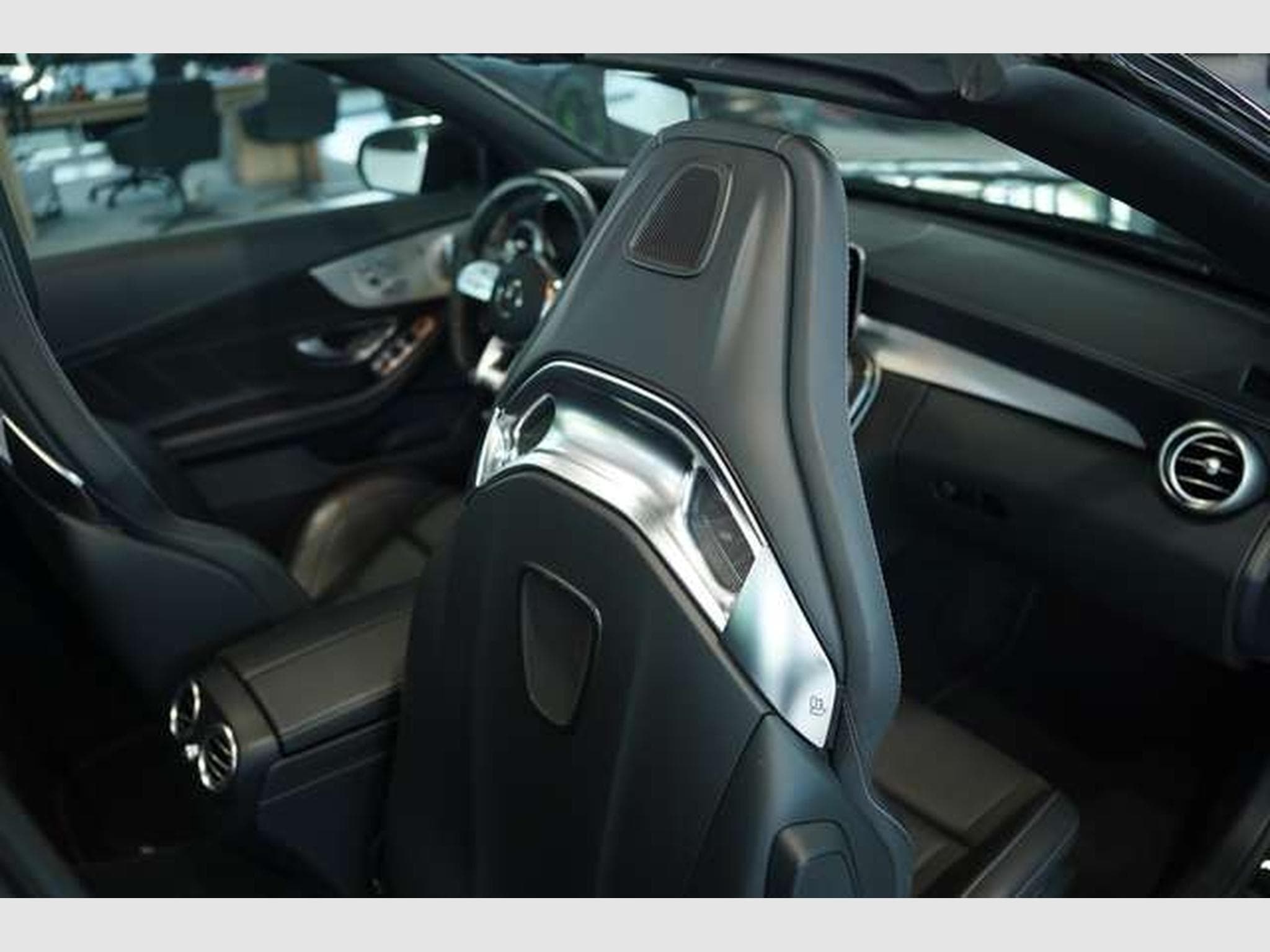 Mercedes C 63 AMG S Cabrio 2H *20*Carbon*Schale*Perf-AGA (2023) - Photo 28