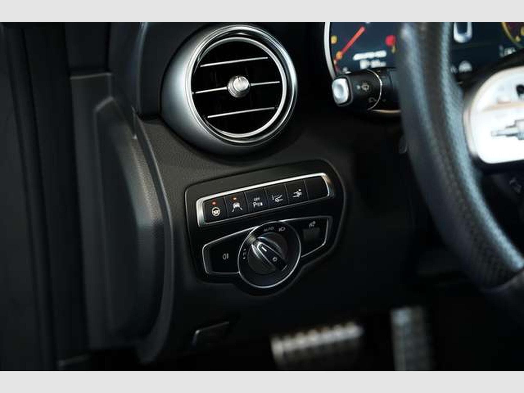 Mercedes C 63 AMG S Cabrio 2H *20*Carbon*Schale*Perf-AGA (2023) - Photo 36
