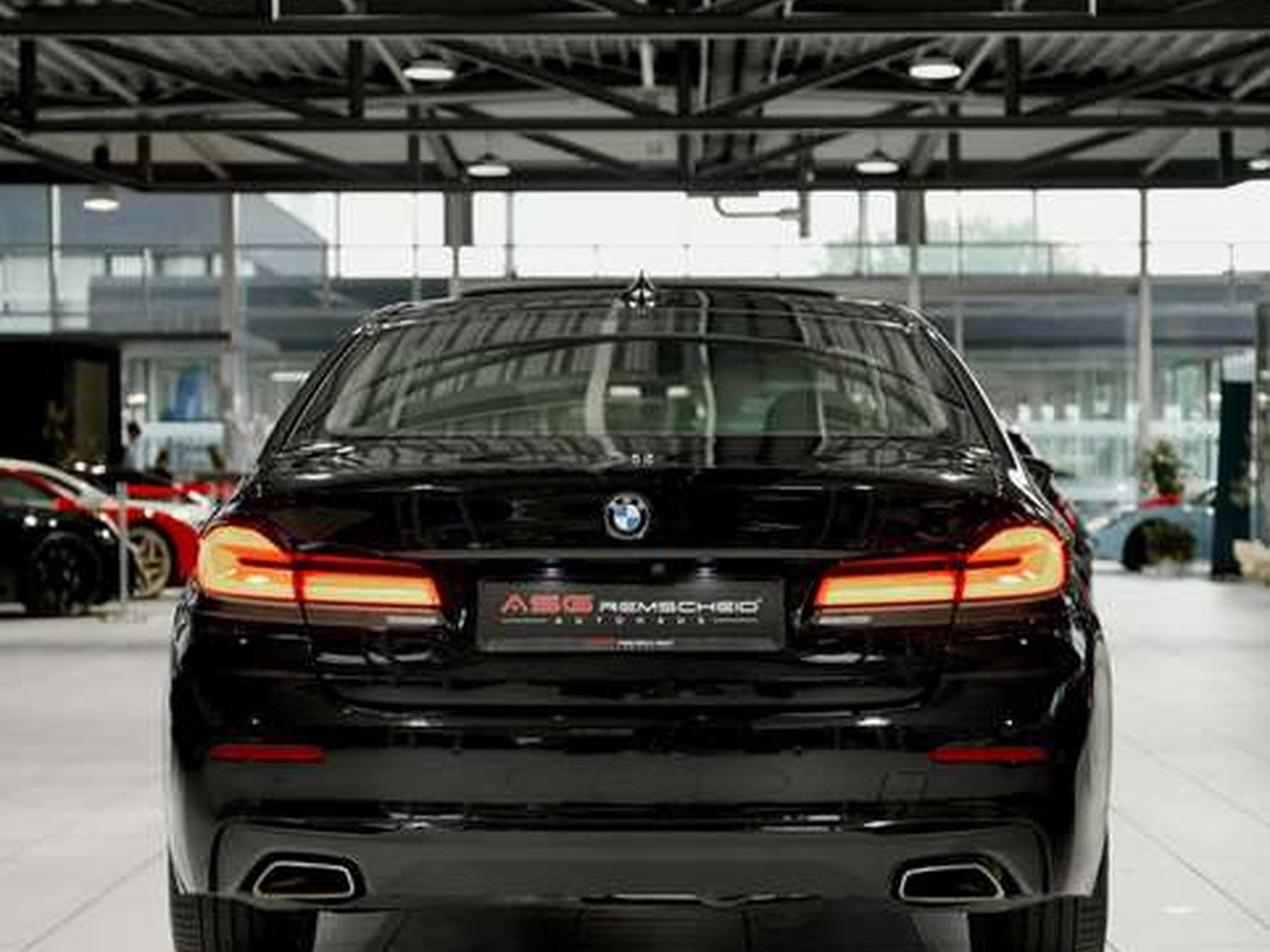 BMW 530 d xD Limousine 2.H *GSD*HUD*ACC*AHK*Memory (2021) - Photo 8