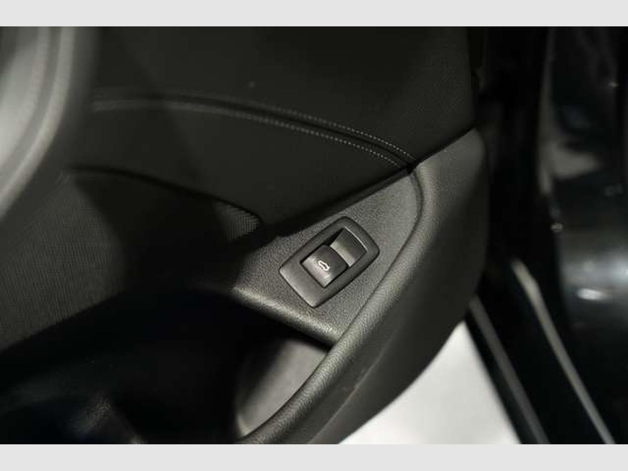 BMW 530 d xD Limousine 2.H *GSD*HUD*ACC*AHK*Memory (2021) - Photo 26