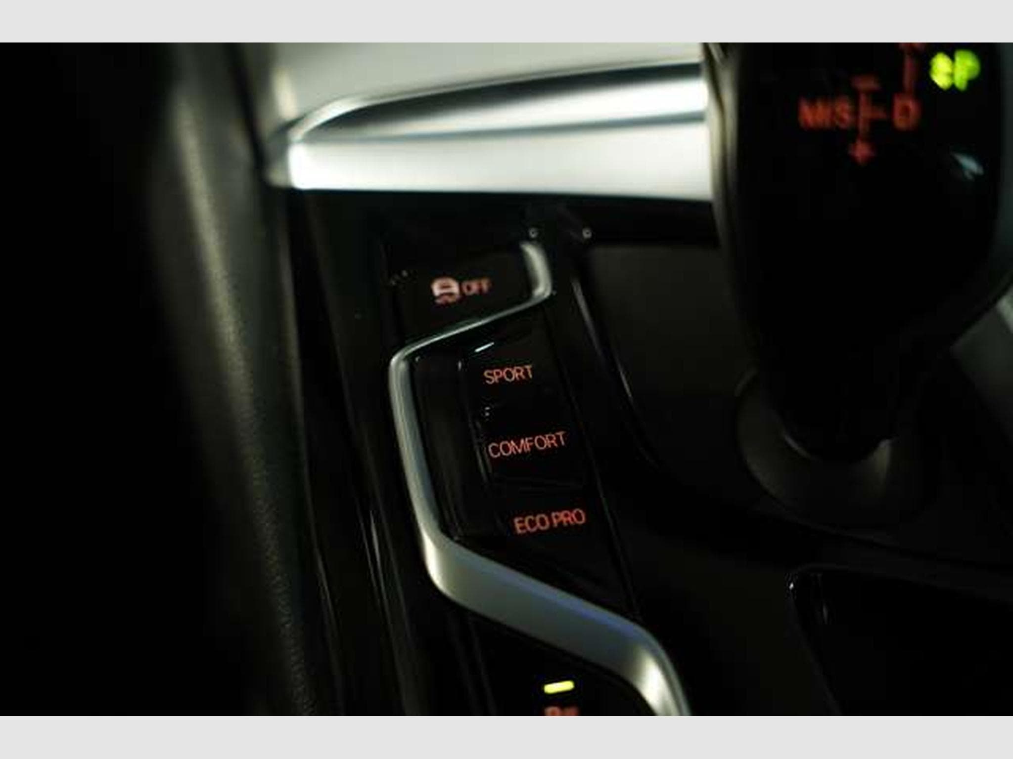 BMW 530 d xD Limousine 2.H *GSD*HUD*ACC*AHK*Memory (2021) - Photo 30